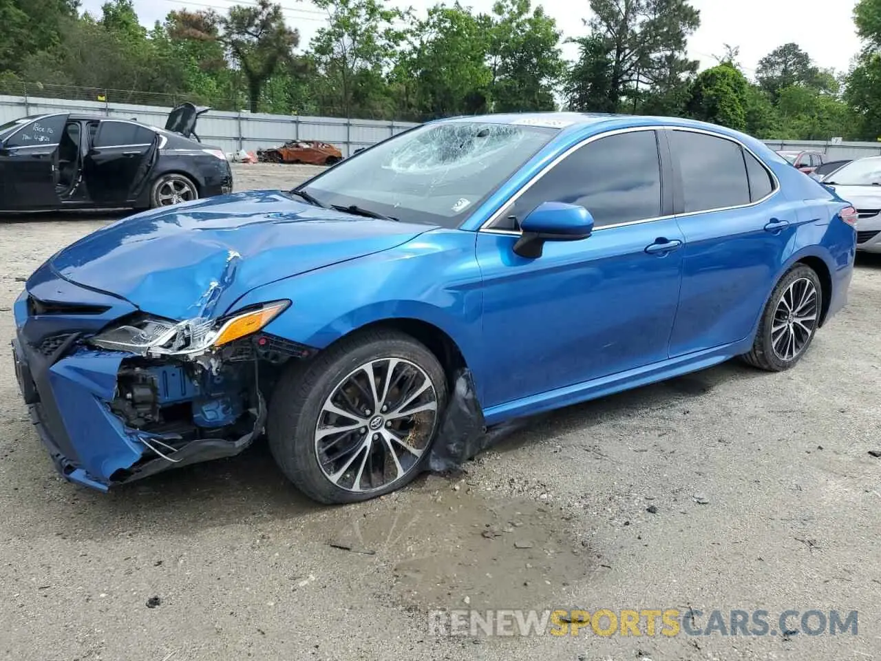 1 fotografías del automóvil dañado 4T1G11AKXLU327421 TOYOTA CAMRY 2020