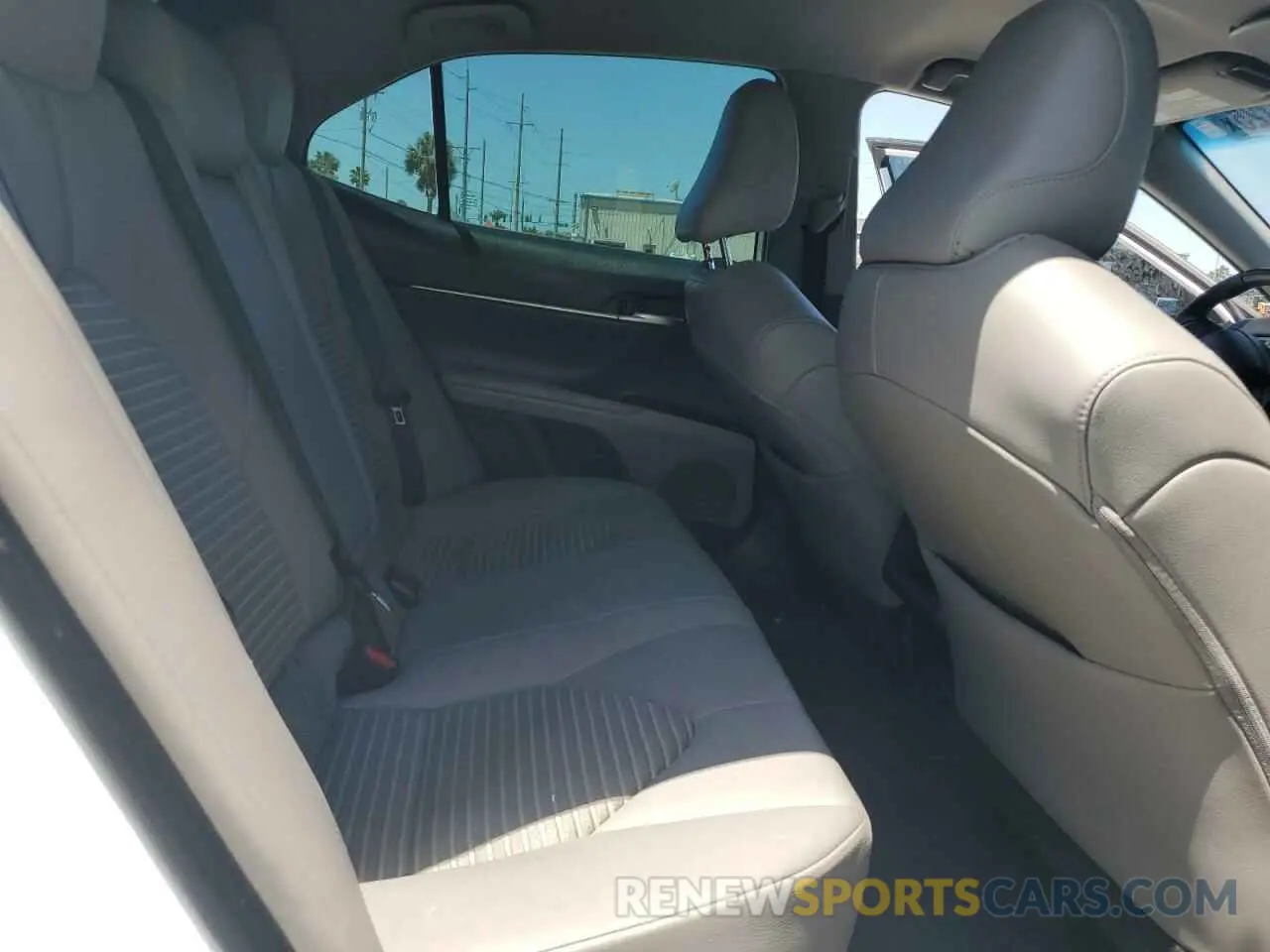 10 fotografías del automóvil dañado 4T1G11AKXLU340461 TOYOTA CAMRY 2020