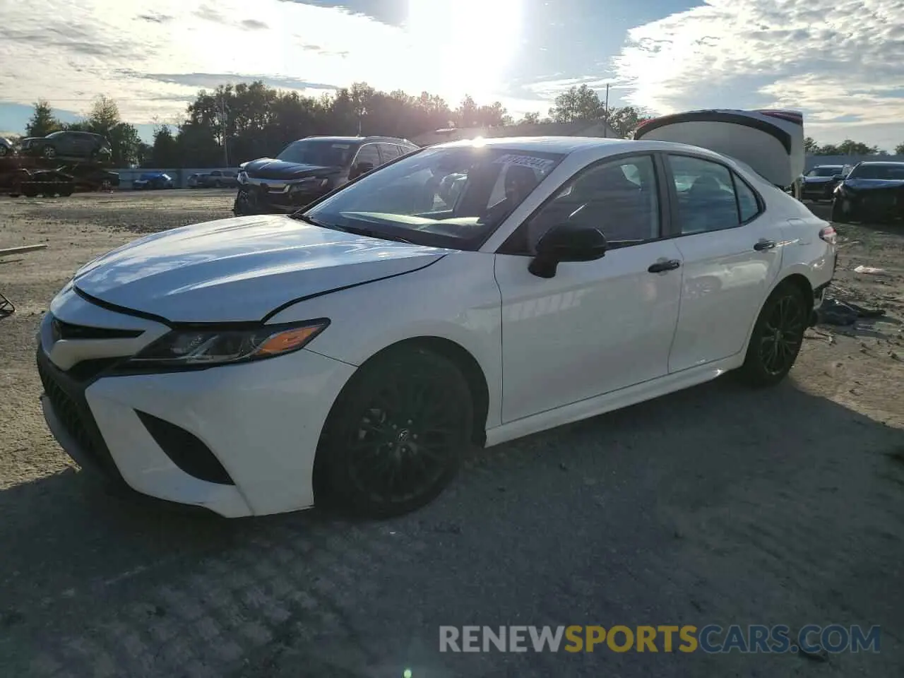 1 fotografías del automóvil dañado 4T1G11AKXLU343408 TOYOTA CAMRY 2020
