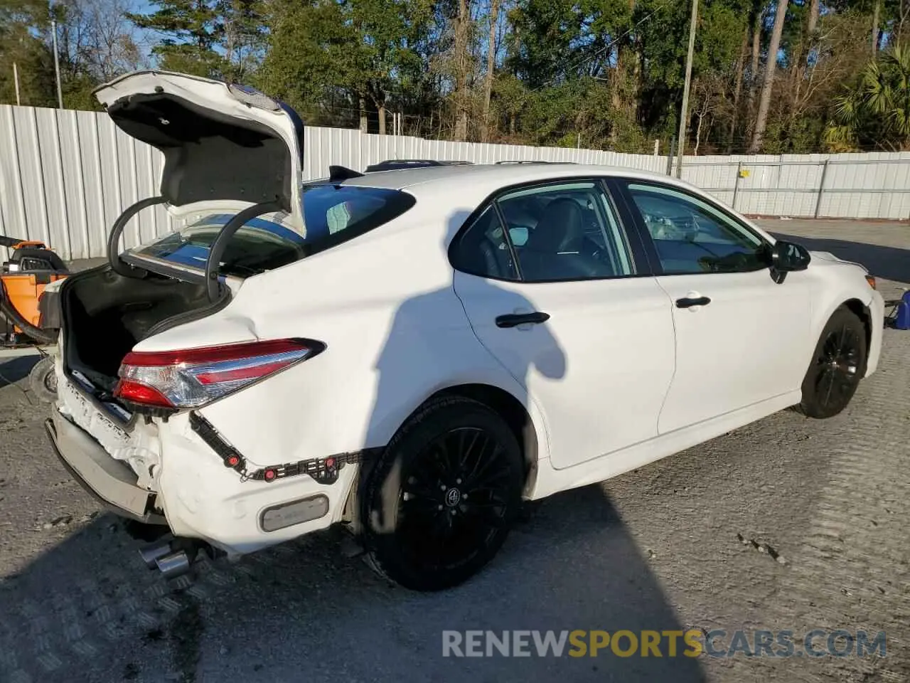 3 fotografías del automóvil dañado 4T1G11AKXLU343408 TOYOTA CAMRY 2020