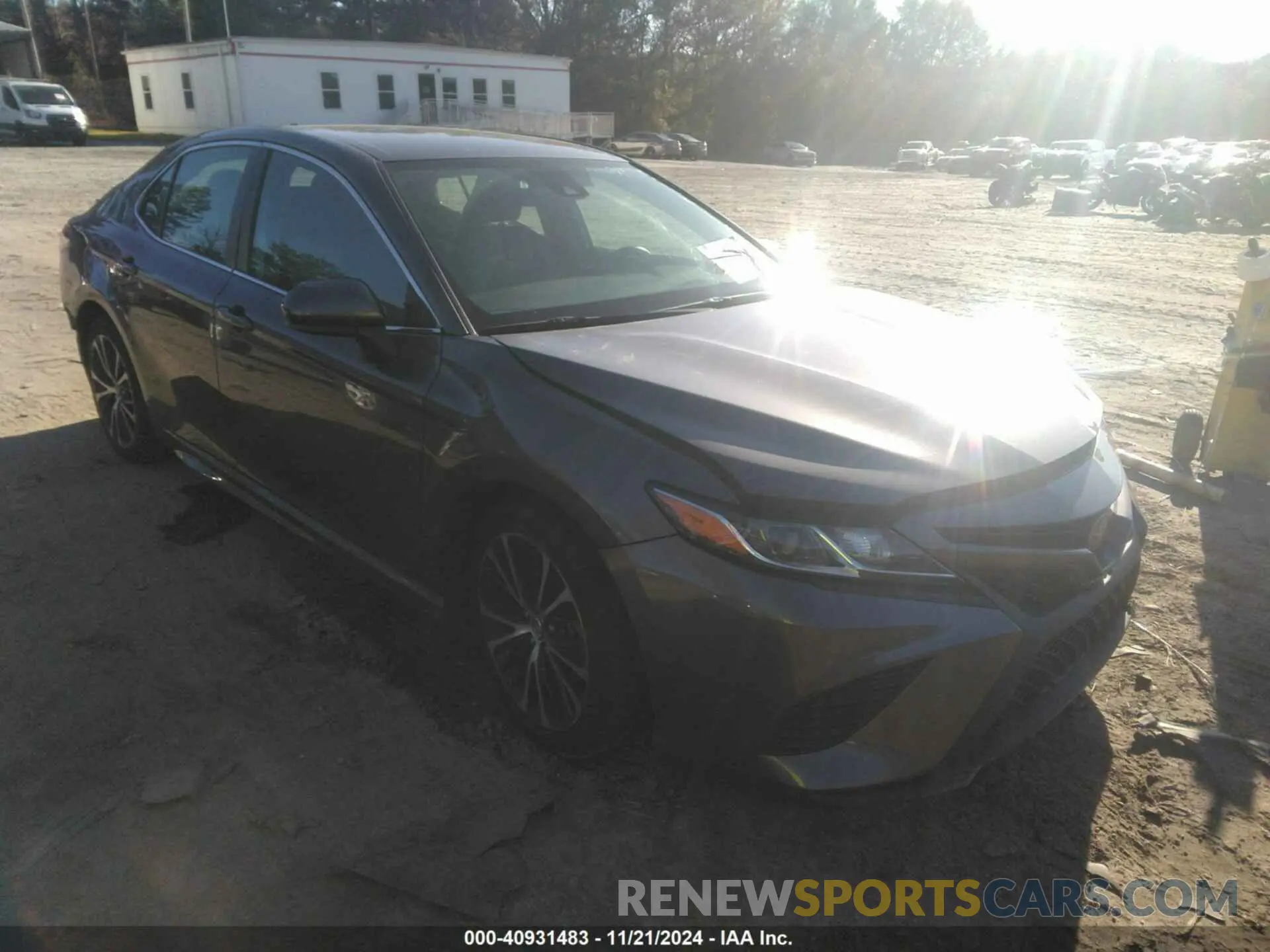 1 fotografías del automóvil dañado 4T1G11AKXLU345191 TOYOTA CAMRY 2020