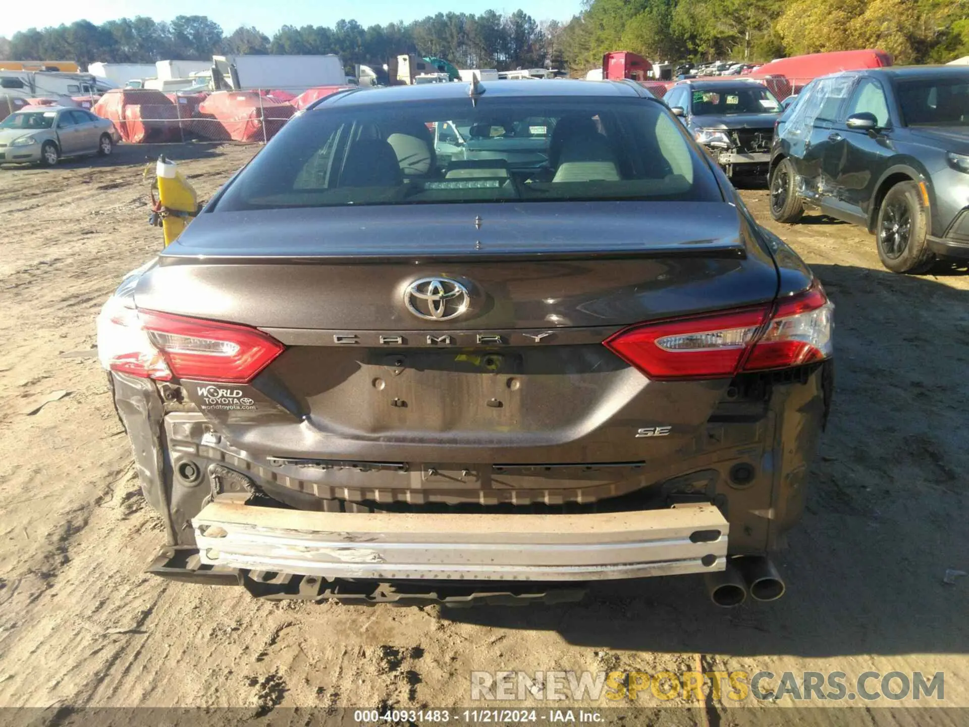 15 fotografías del automóvil dañado 4T1G11AKXLU345191 TOYOTA CAMRY 2020