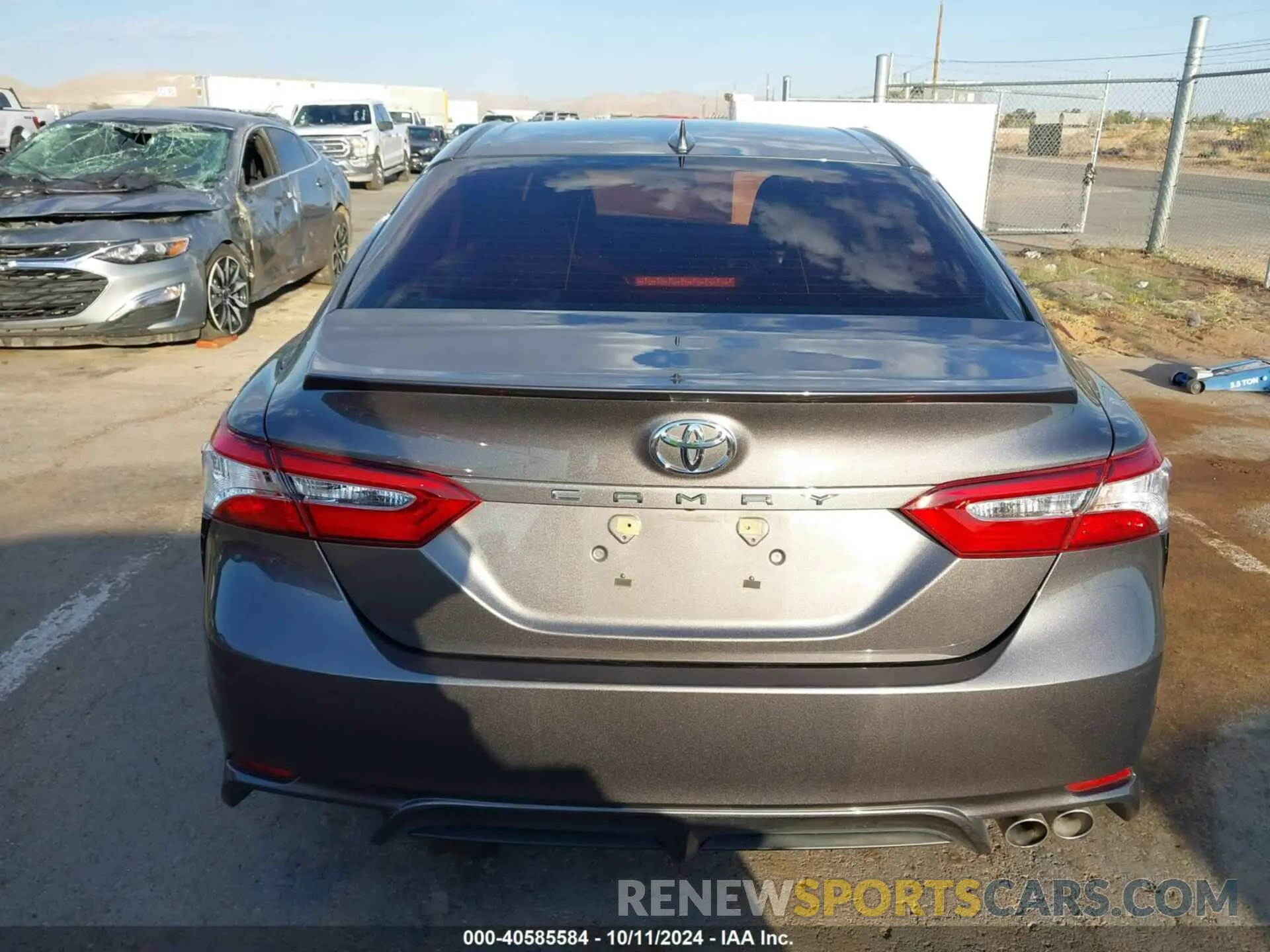 16 fotografías del automóvil dañado 4T1G11AKXLU352366 TOYOTA CAMRY 2020