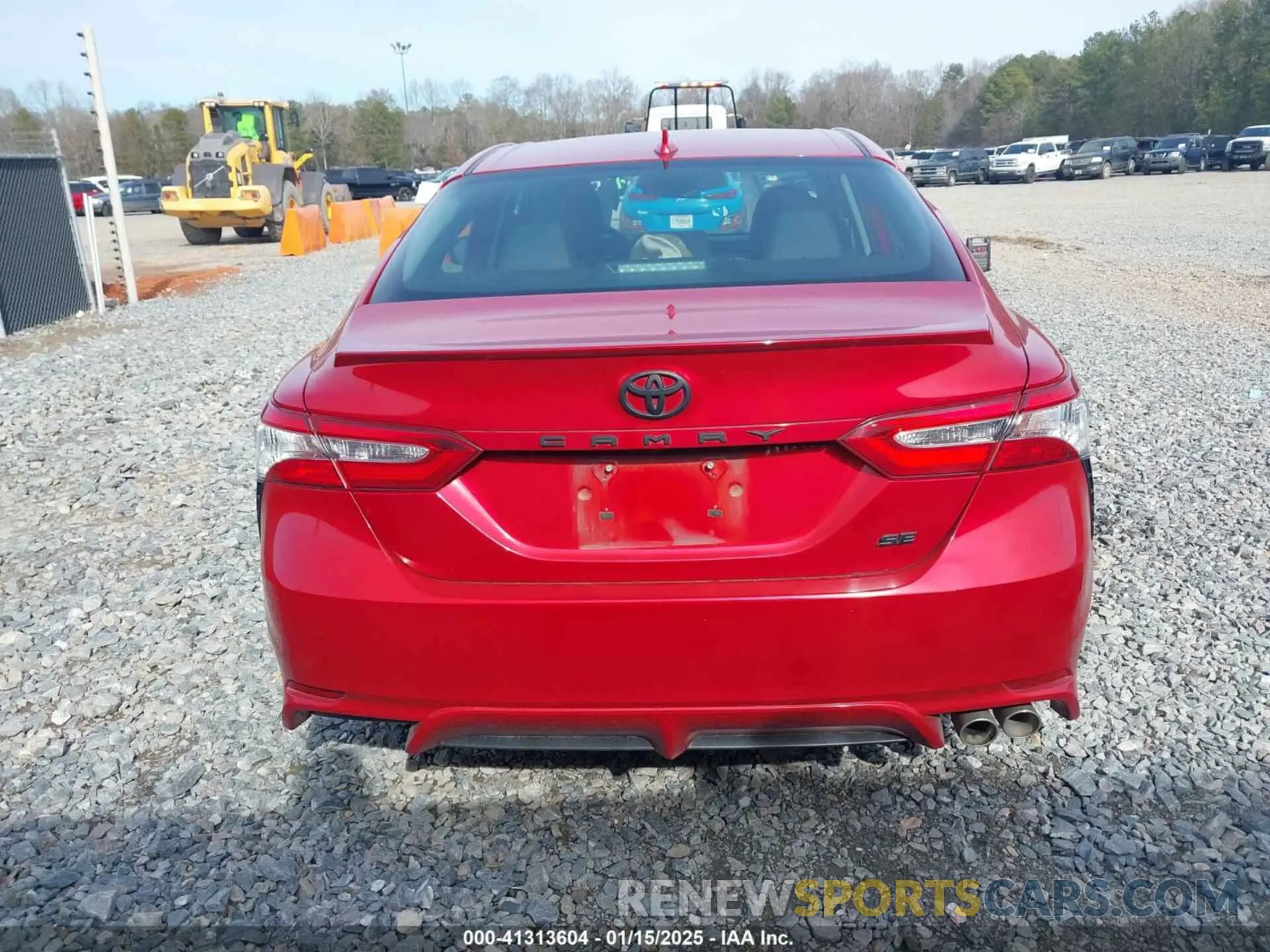 17 fotografías del automóvil dañado 4T1G11AKXLU355865 TOYOTA CAMRY 2020
