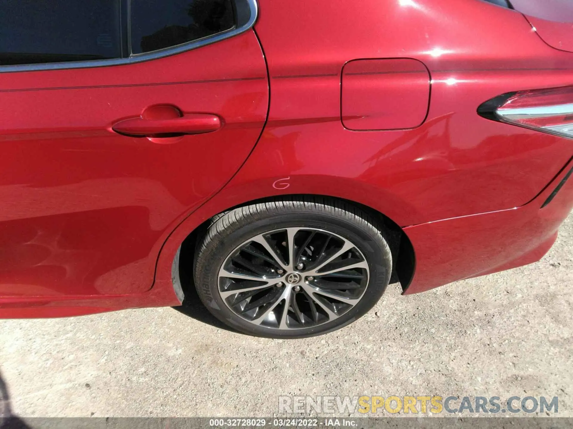 13 fotografías del automóvil dañado 4T1G11AKXLU371287 TOYOTA CAMRY 2020