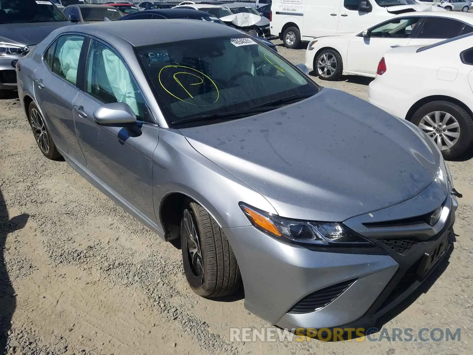 1 fotografías del automóvil dañado 4T1G11AKXLU502265 TOYOTA CAMRY 2020