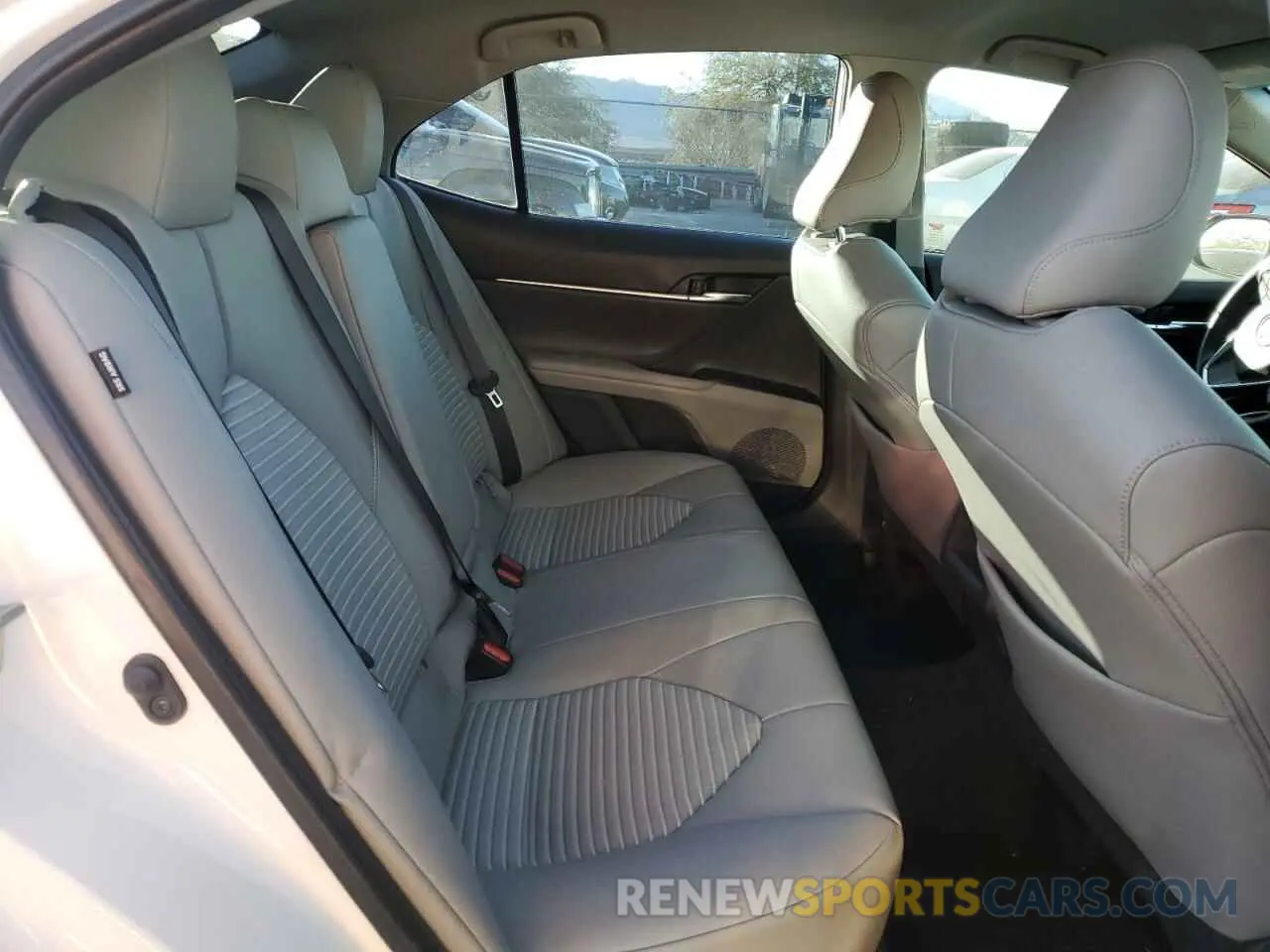 10 fotografías del automóvil dañado 4T1G11AKXLU857856 TOYOTA CAMRY 2020