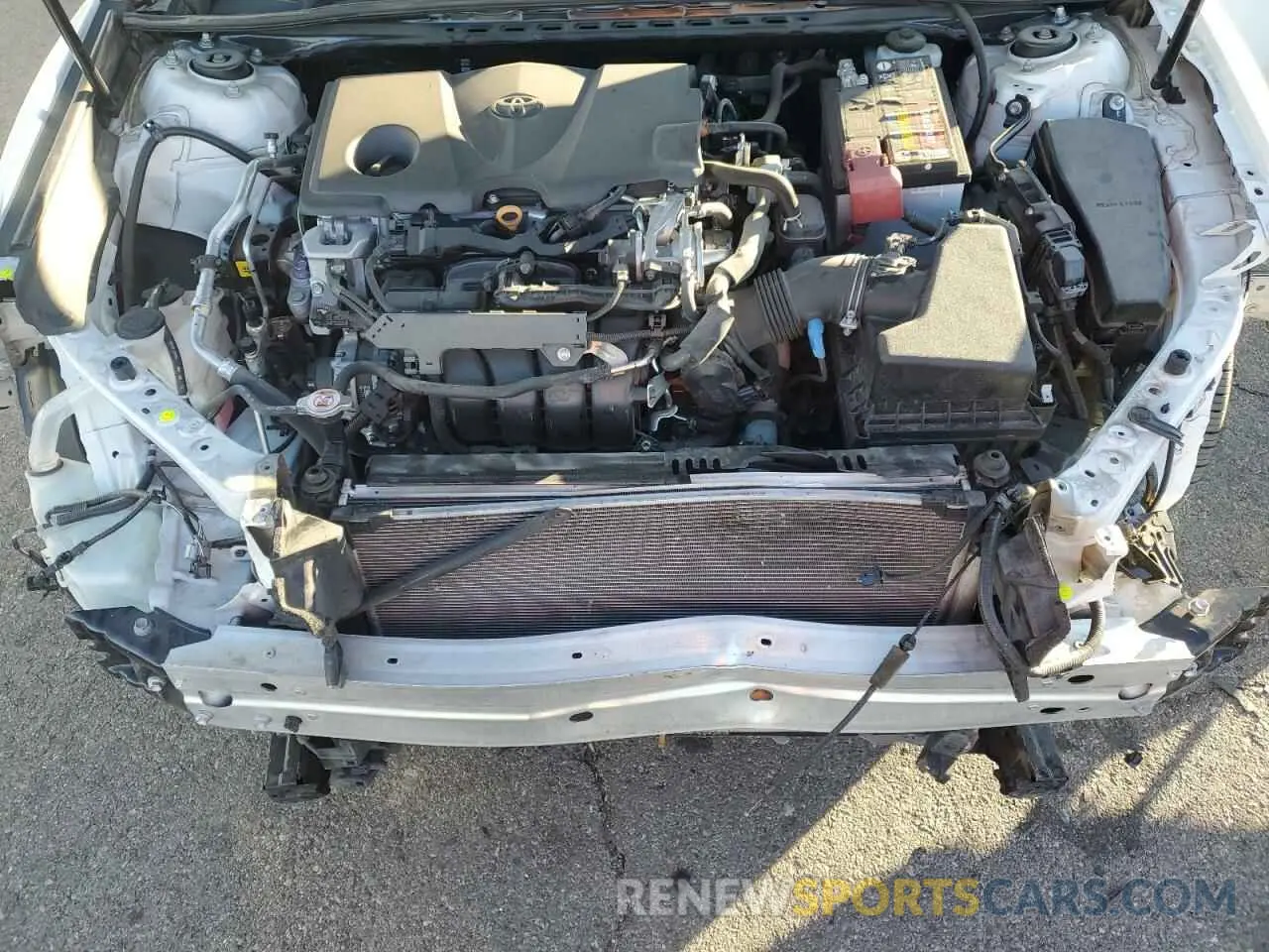 11 fotografías del automóvil dañado 4T1G11AKXLU857856 TOYOTA CAMRY 2020