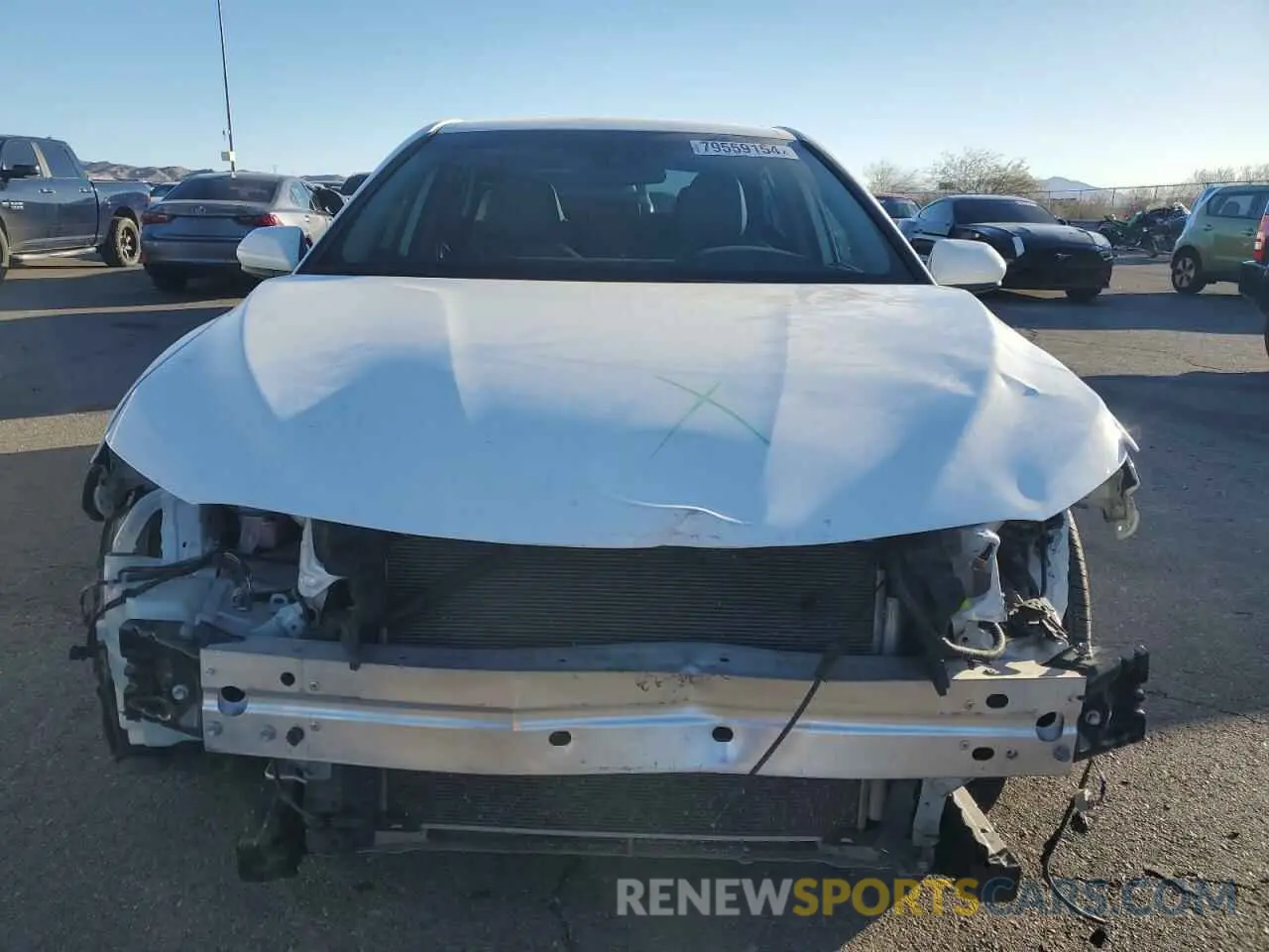 5 fotografías del automóvil dañado 4T1G11AKXLU857856 TOYOTA CAMRY 2020