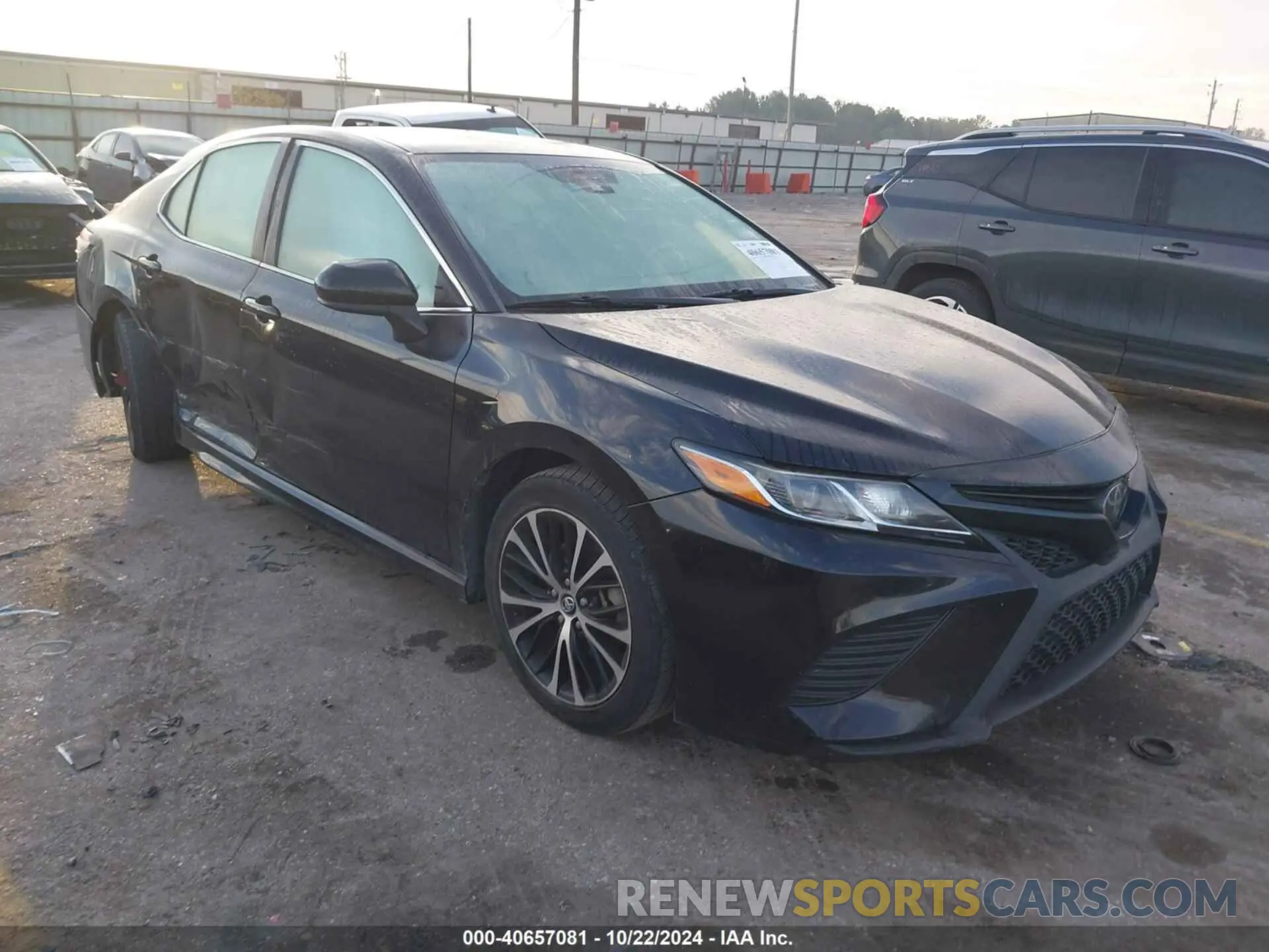 1 fotografías del automóvil dañado 4T1G11AKXLU886676 TOYOTA CAMRY 2020