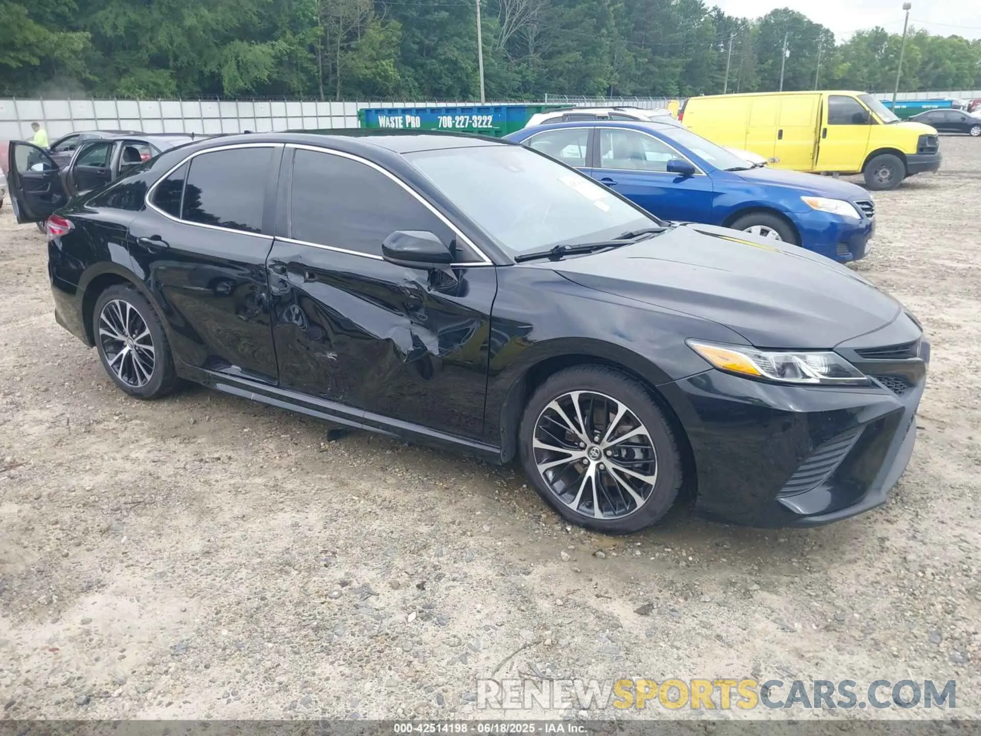 1 fotografías del automóvil dañado 4T1G11AKXLU916114 TOYOTA CAMRY 2020