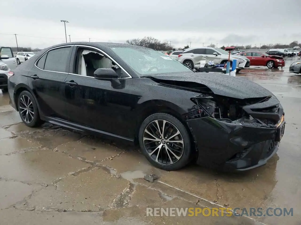 4 fotografías del automóvil dañado 4T1G11AKXLU922902 TOYOTA CAMRY 2020