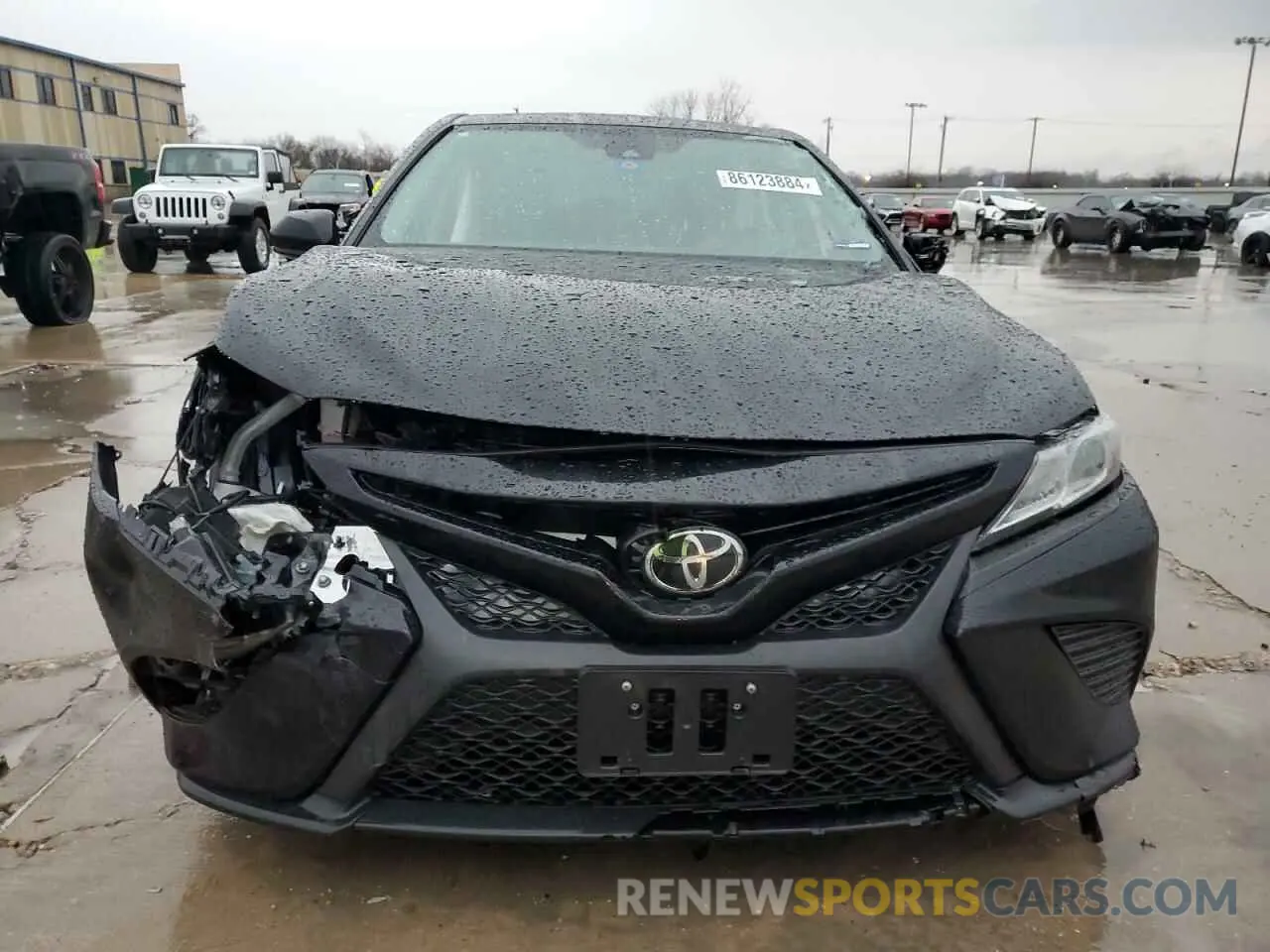 5 fotografías del automóvil dañado 4T1G11AKXLU922902 TOYOTA CAMRY 2020