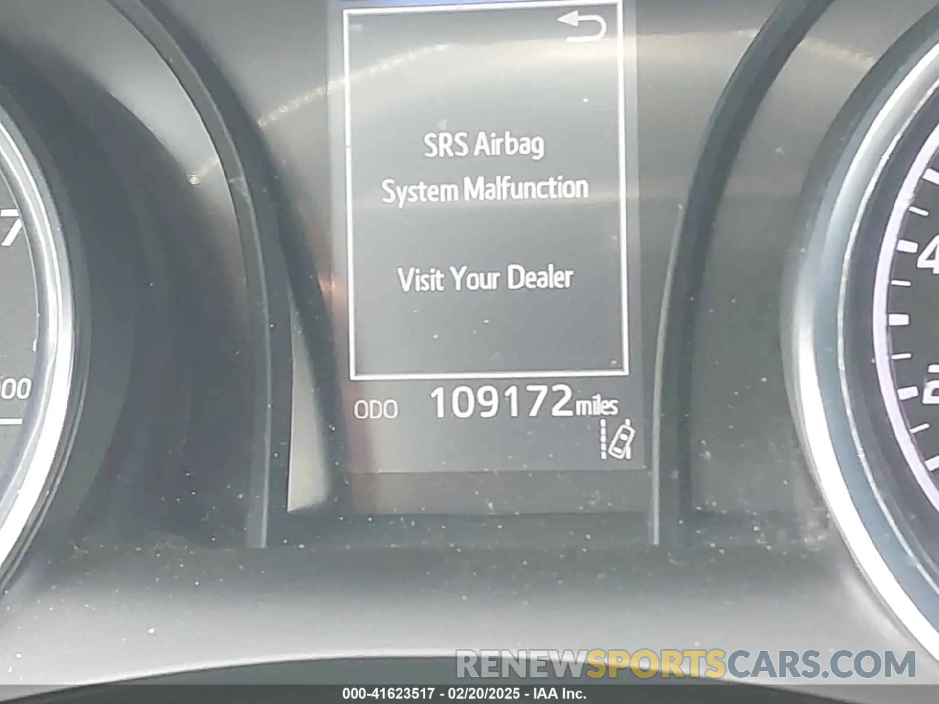 15 fotografías del automóvil dañado 4T1G11AKXLU941014 TOYOTA CAMRY 2020