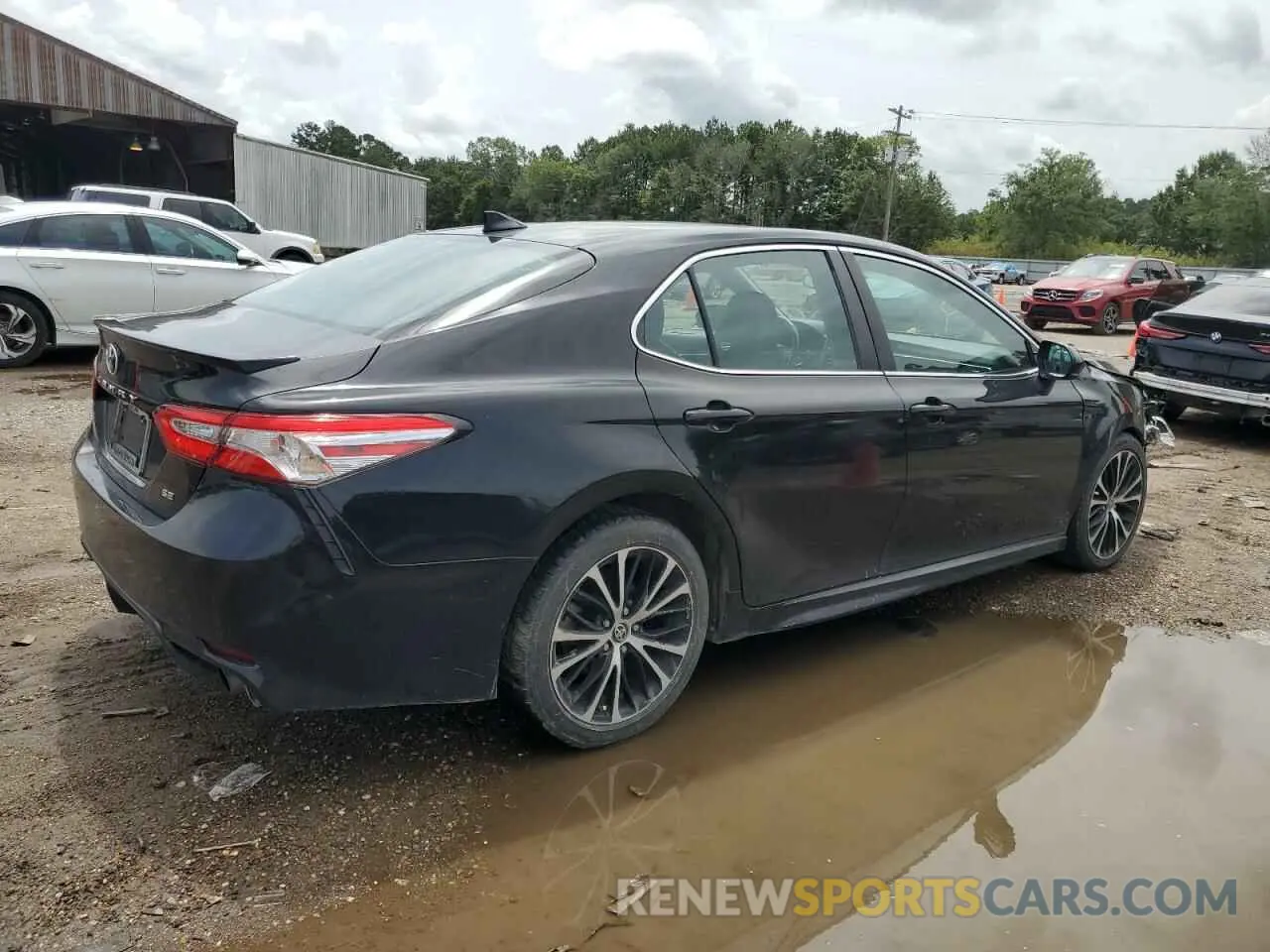 3 fotografías del automóvil dañado 4T1G11AKXLU945564 TOYOTA CAMRY 2020