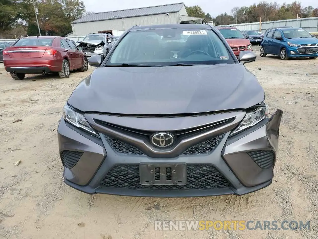 5 fotografías del automóvil dañado 4T1G11AKXLU983571 TOYOTA CAMRY 2020