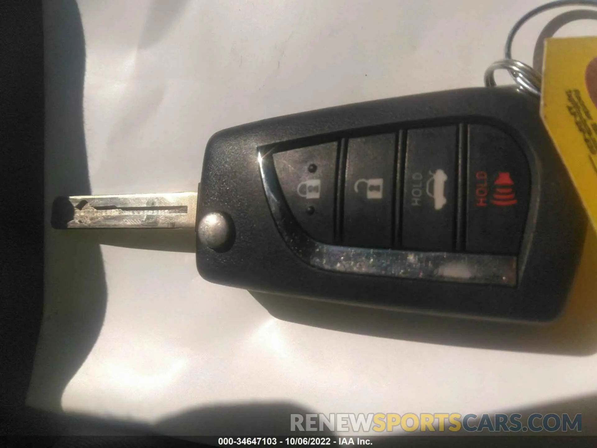 11 fotografías del automóvil dañado 4T1G11BK0LU008348 TOYOTA CAMRY 2020