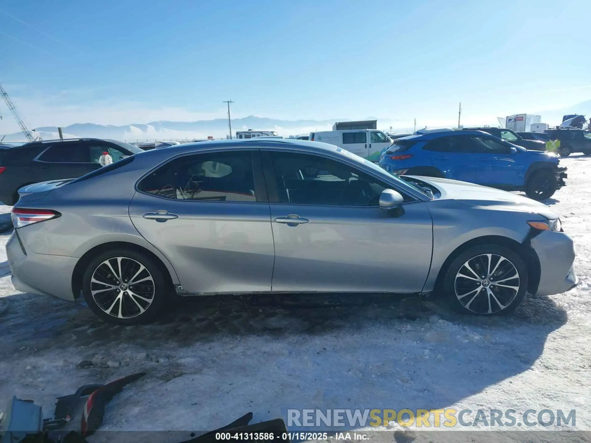 14 fotografías del automóvil dañado 4T1G11BK0LU016837 TOYOTA CAMRY 2020