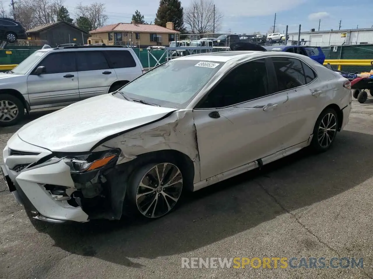 1 fotografías del automóvil dañado 4T1G11BK6LU011867 TOYOTA CAMRY 2020