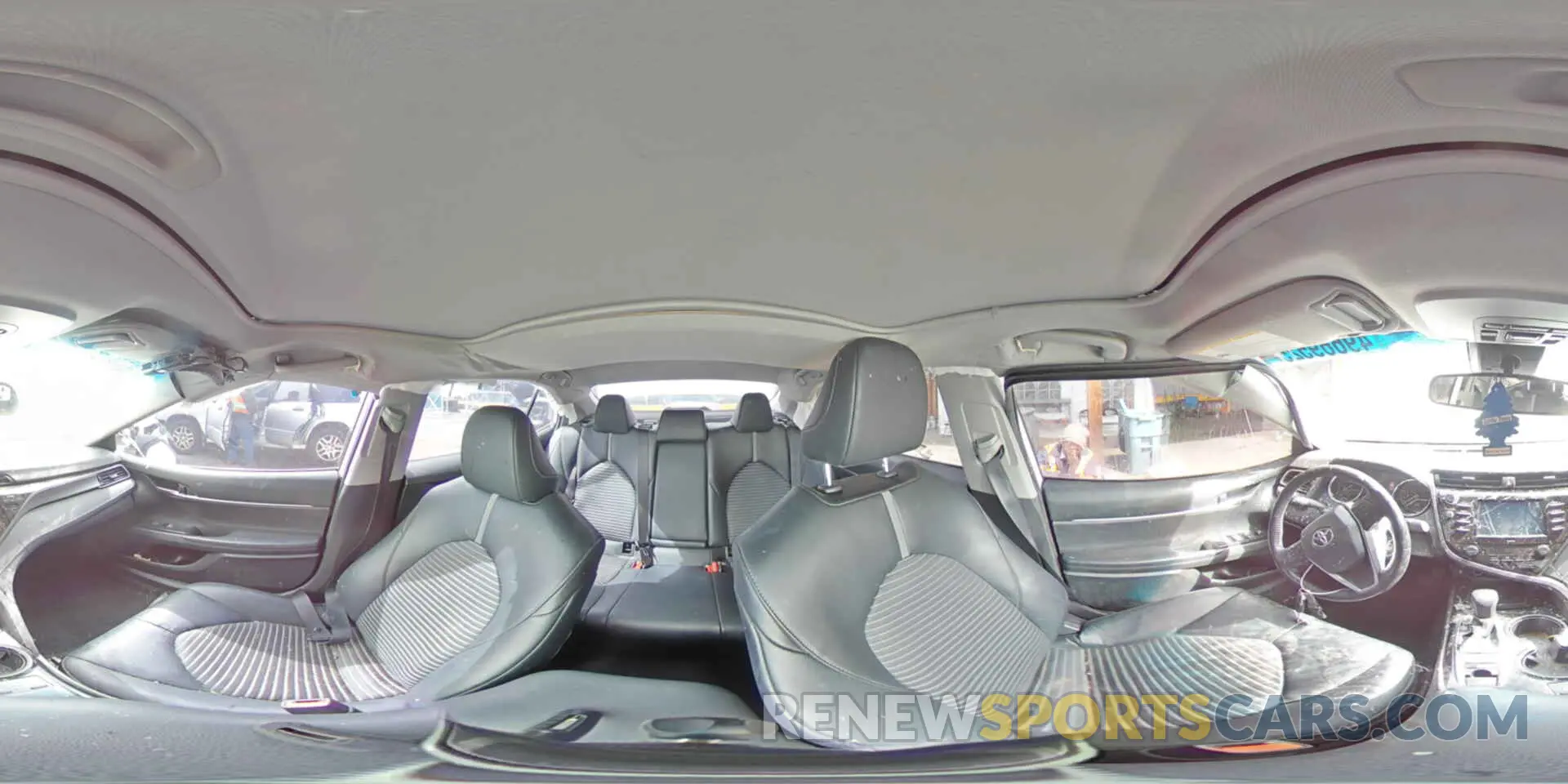 13 fotografías del automóvil dañado 4T1G11BK6LU011867 TOYOTA CAMRY 2020