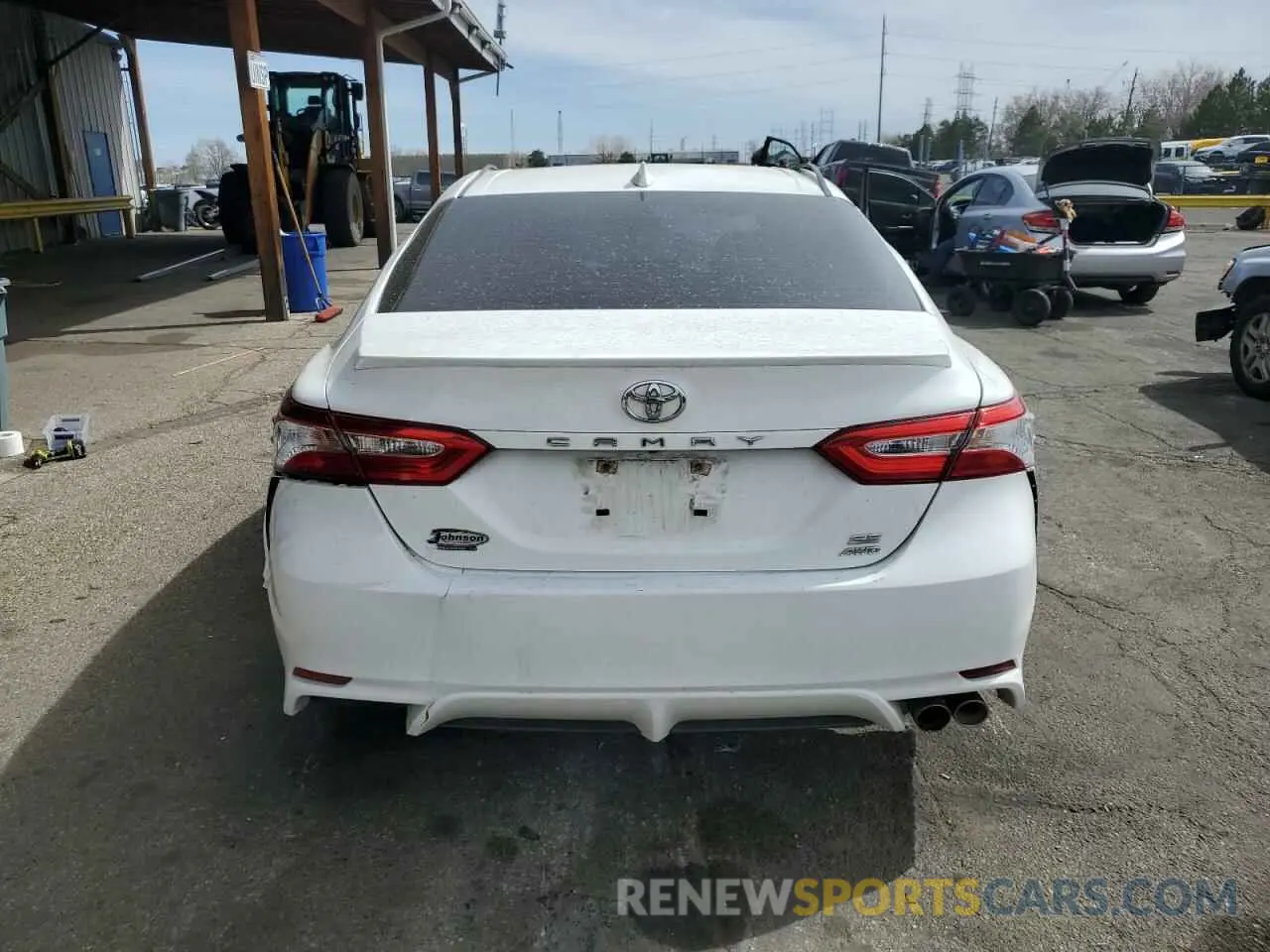 6 fotografías del automóvil dañado 4T1G11BK6LU011867 TOYOTA CAMRY 2020