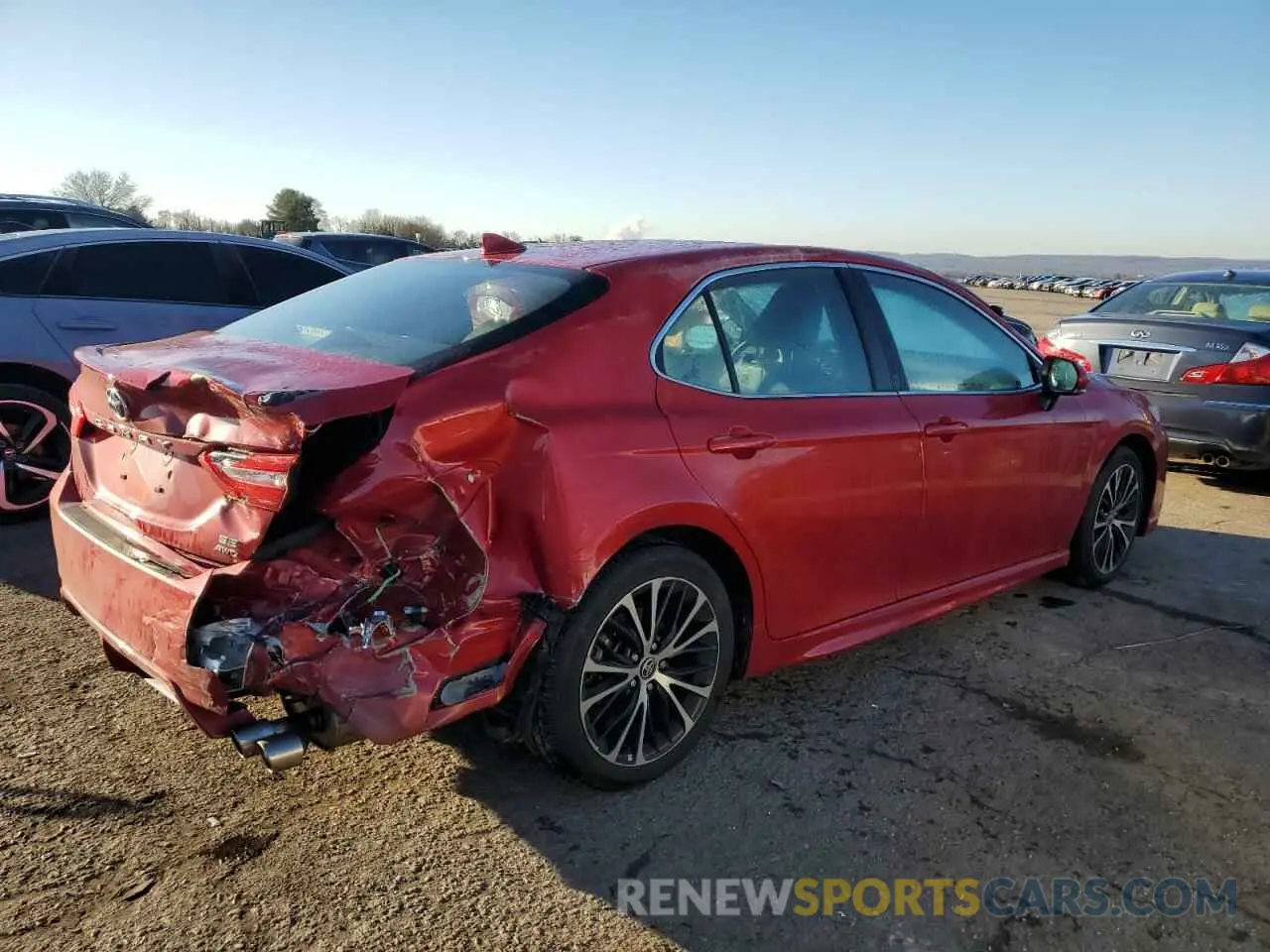 3 fotografías del automóvil dañado 4T1G11BK8LU011885 TOYOTA CAMRY 2020