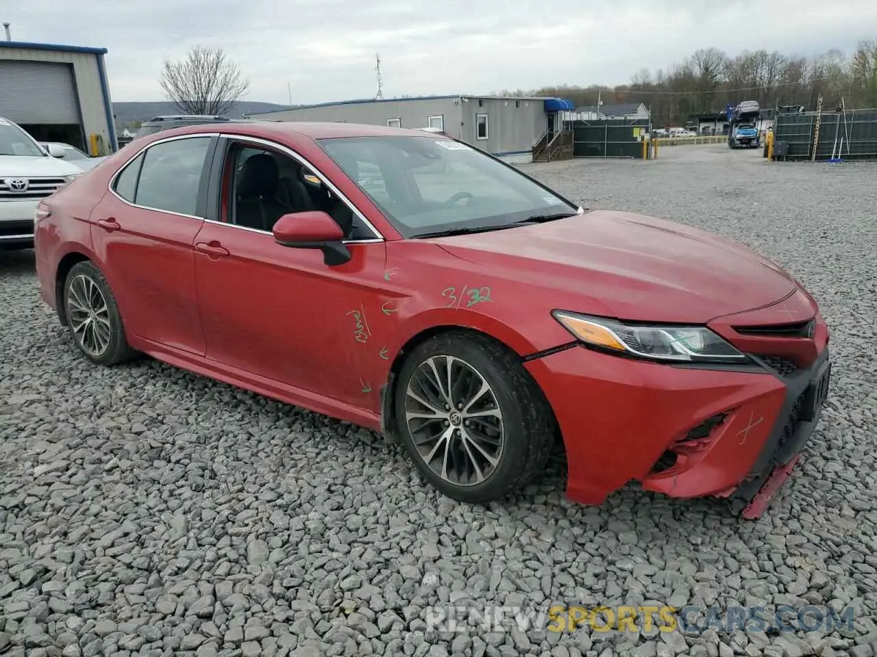 4 fotografías del automóvil dañado 4T1G11BKXLU017431 TOYOTA CAMRY 2020