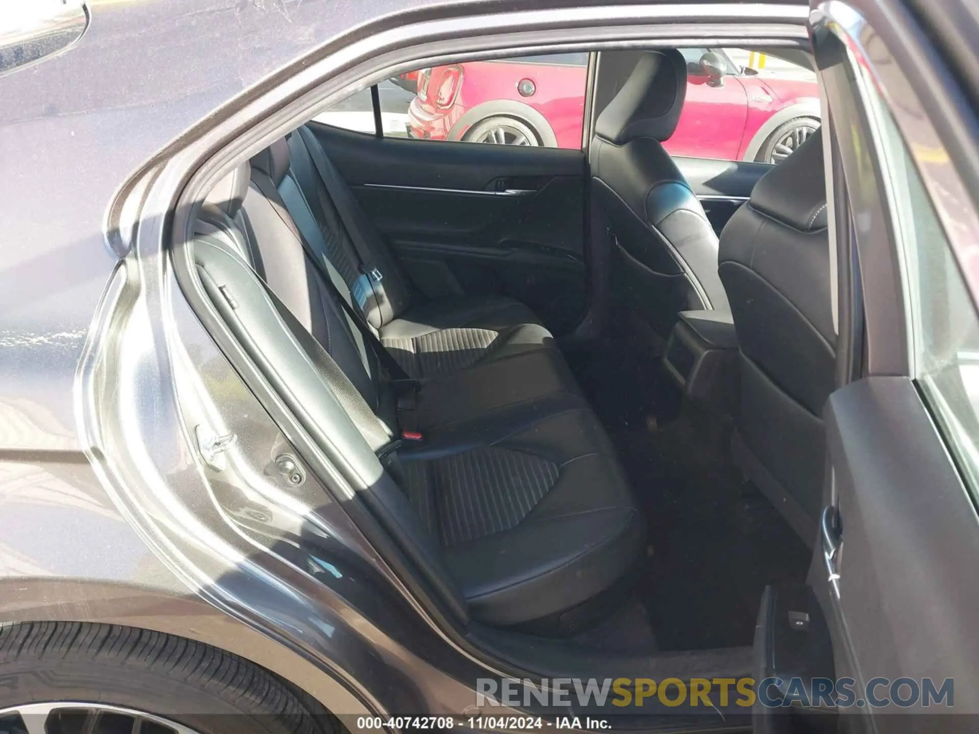 8 fotografías del automóvil dañado 4T1G31AK0LU534698 TOYOTA CAMRY 2020