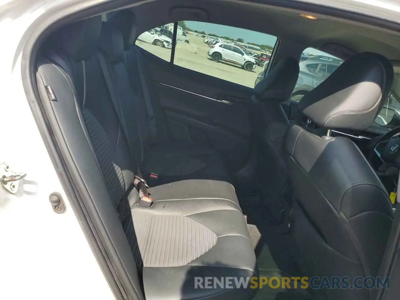 10 fotografías del automóvil dañado 4T1G31AK3LU527812 TOYOTA CAMRY 2020