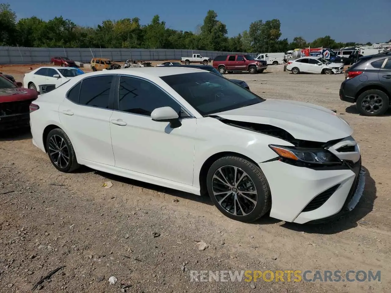 4 fotografías del automóvil dañado 4T1G31AK3LU527812 TOYOTA CAMRY 2020