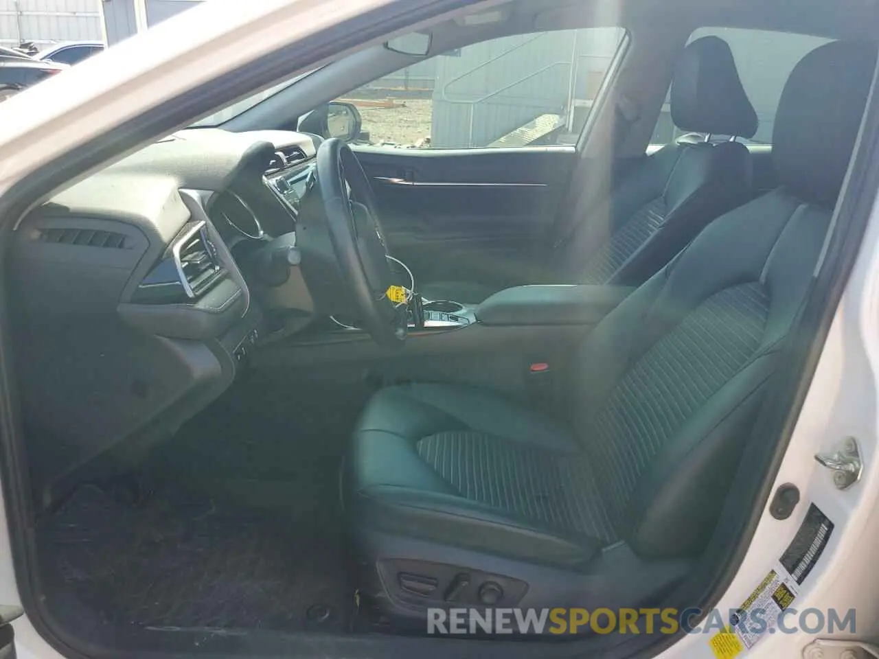 7 fotografías del automóvil dañado 4T1G31AK3LU527812 TOYOTA CAMRY 2020
