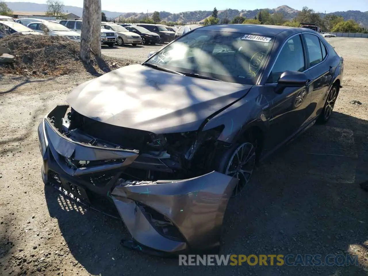 2 fotografías del automóvil dañado 4T1G31AK3LU533139 TOYOTA CAMRY 2020