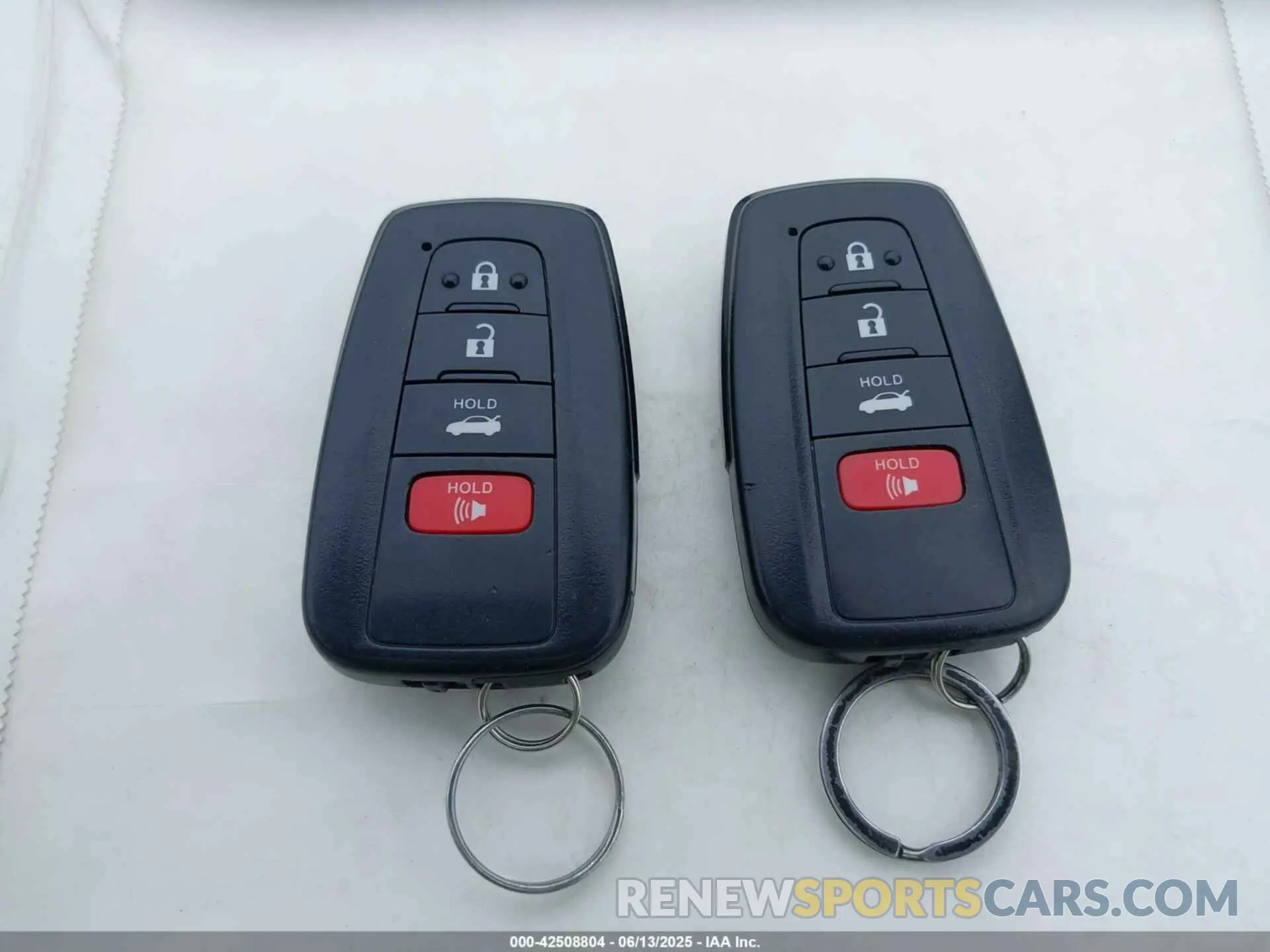 11 fotografías del automóvil dañado 4T1G31AK8LU014717 TOYOTA CAMRY 2020