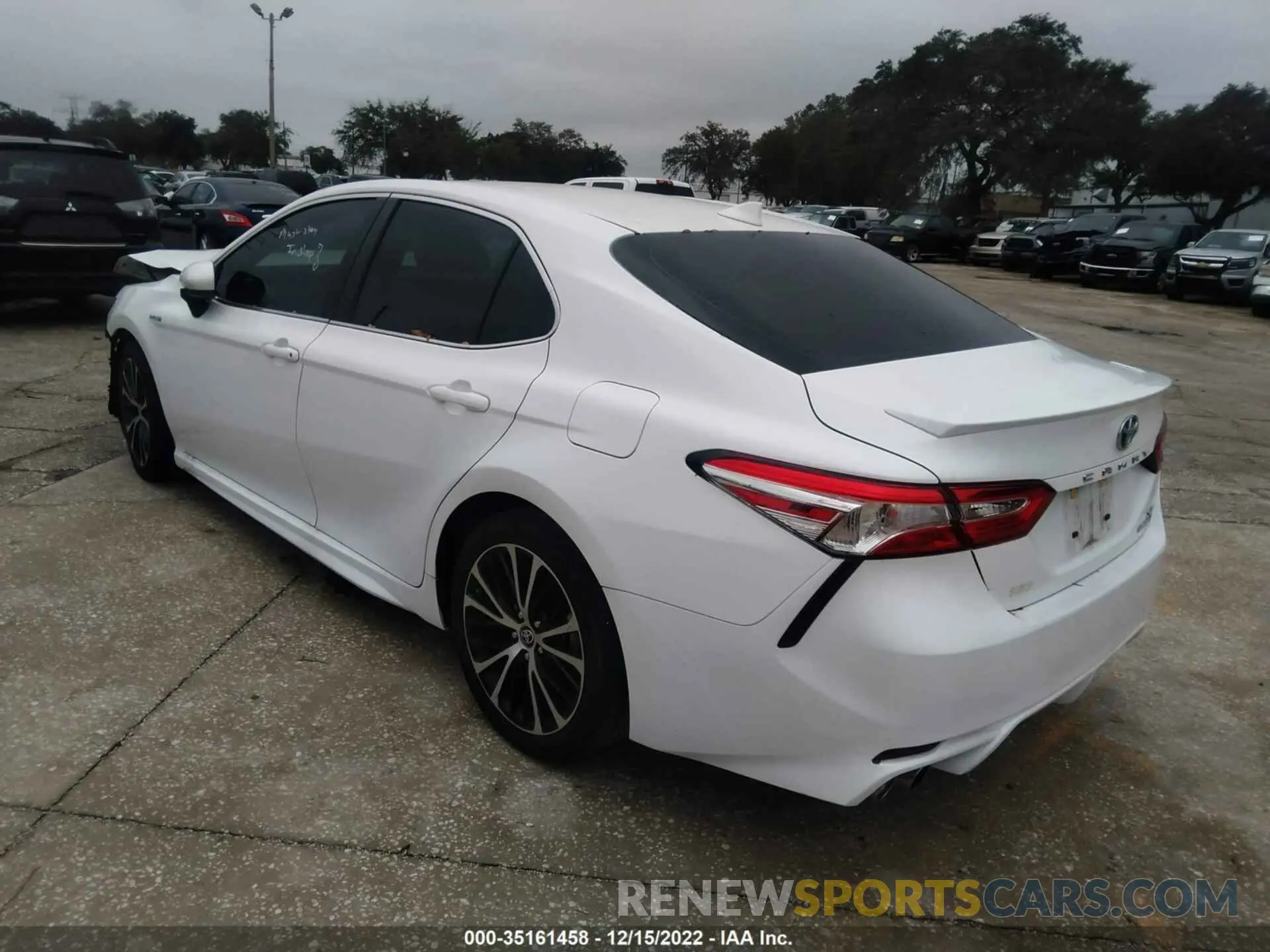 3 fotografías del automóvil dañado 4T1G31AK8LU542760 TOYOTA CAMRY 2020