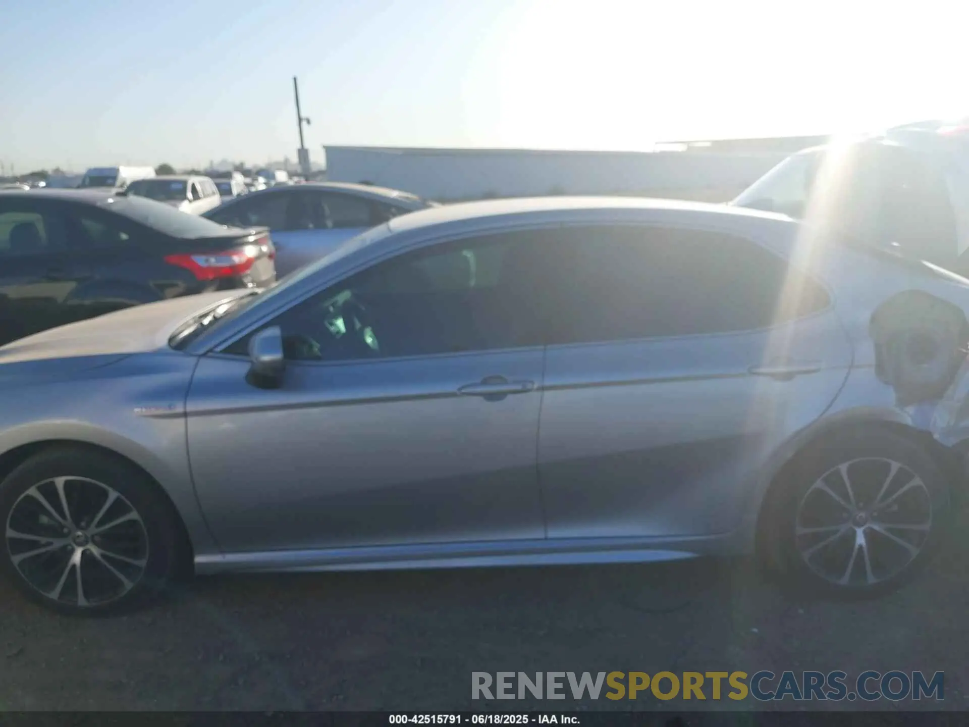 14 fotografías del automóvil dañado 4T1G31AK9LU544839 TOYOTA CAMRY 2020