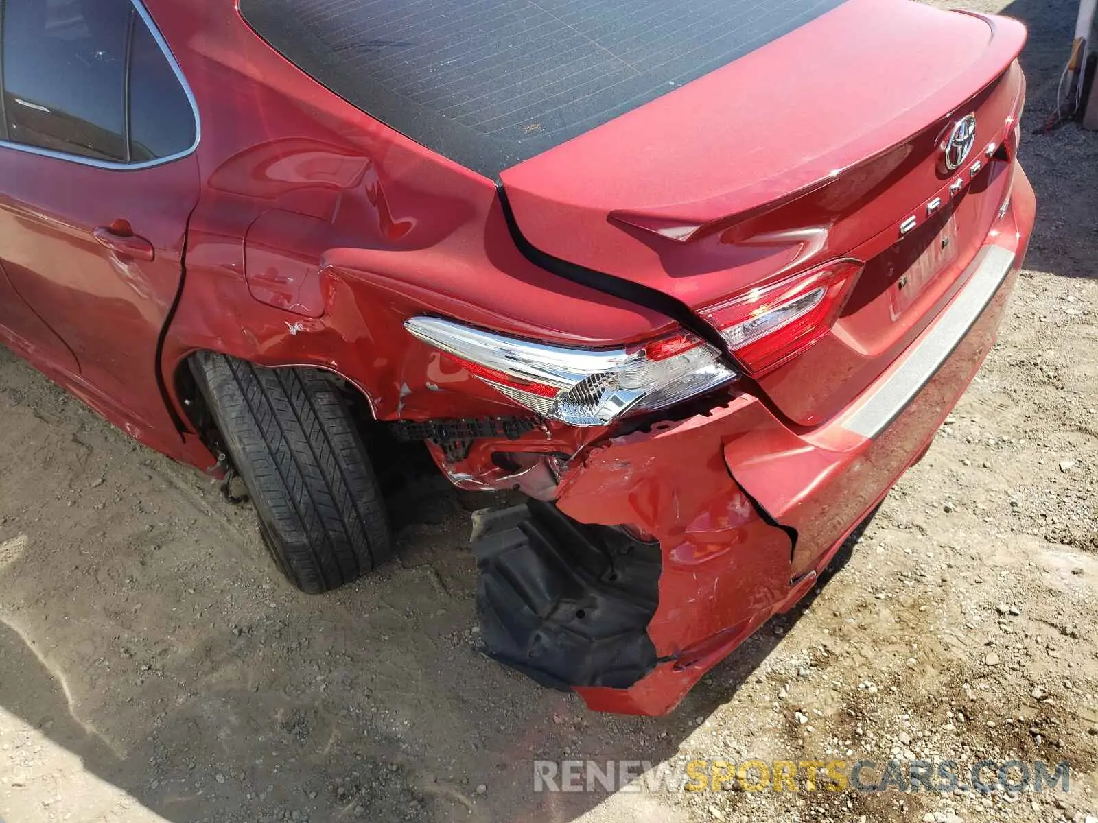 9 fotografías del automóvil dañado 4T1J11AK0LU322427 TOYOTA CAMRY 2020