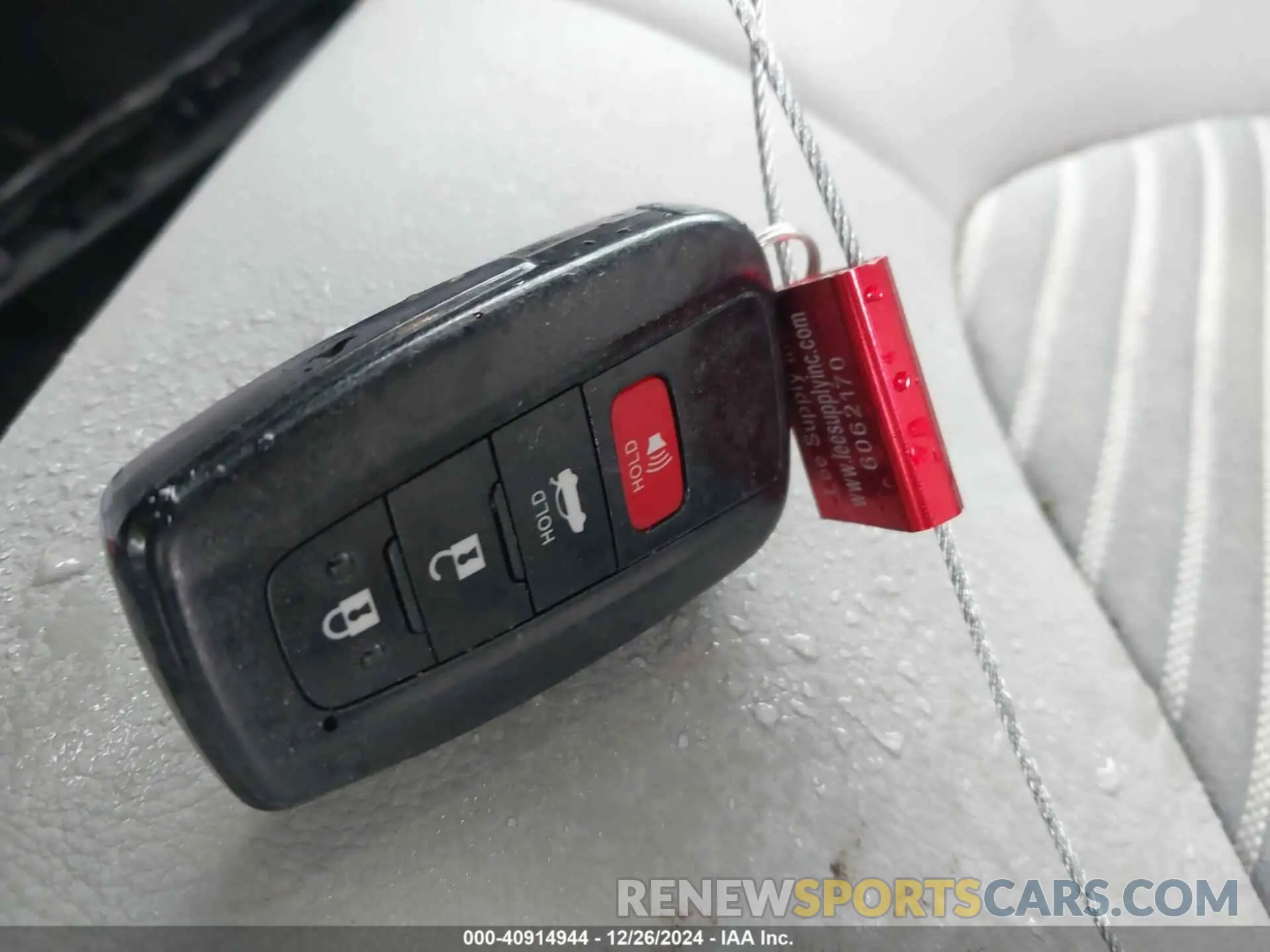 11 fotografías del automóvil dañado 4T1J11AK0LU887230 TOYOTA CAMRY 2020