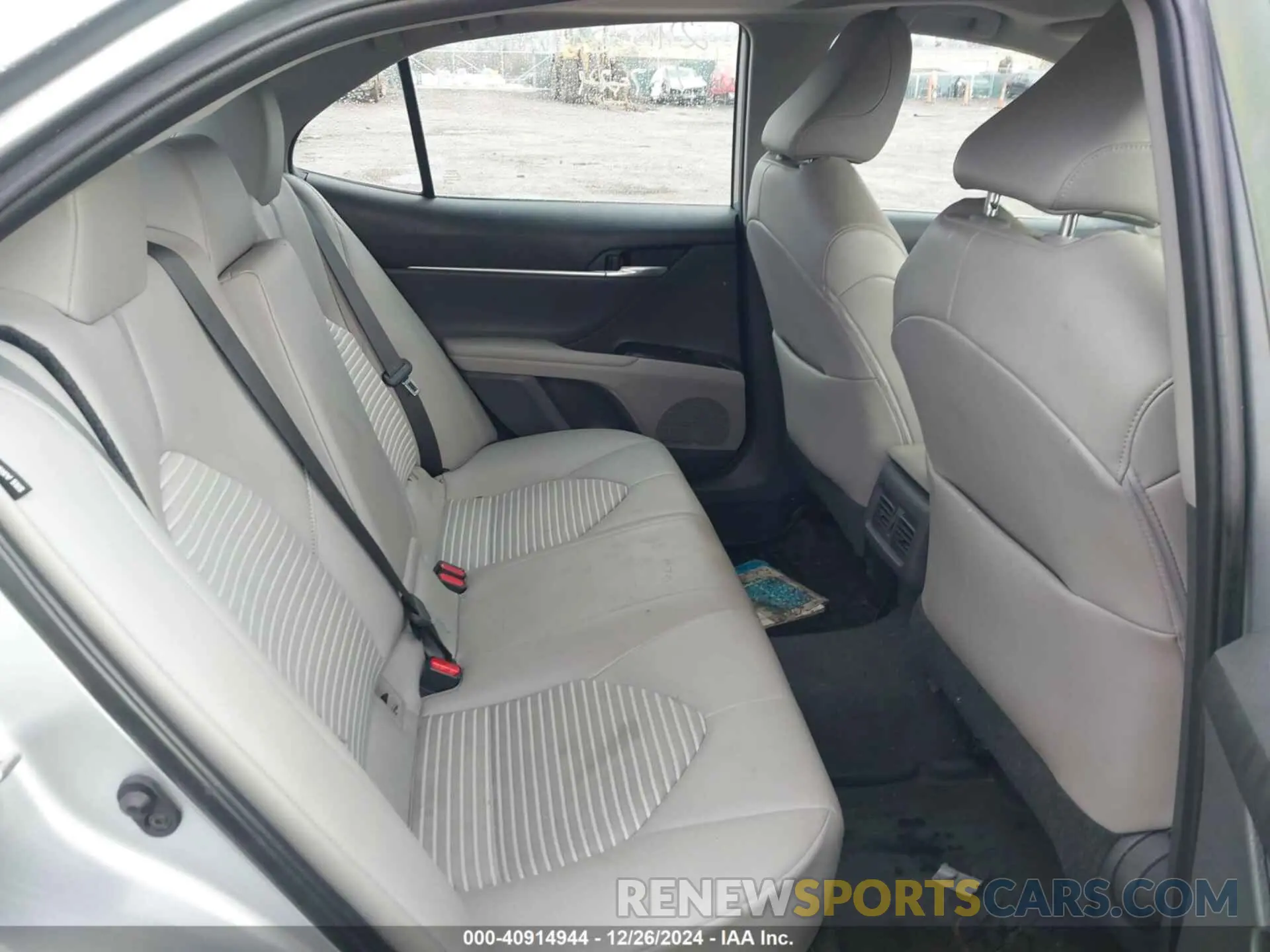 8 fotografías del automóvil dañado 4T1J11AK0LU887230 TOYOTA CAMRY 2020