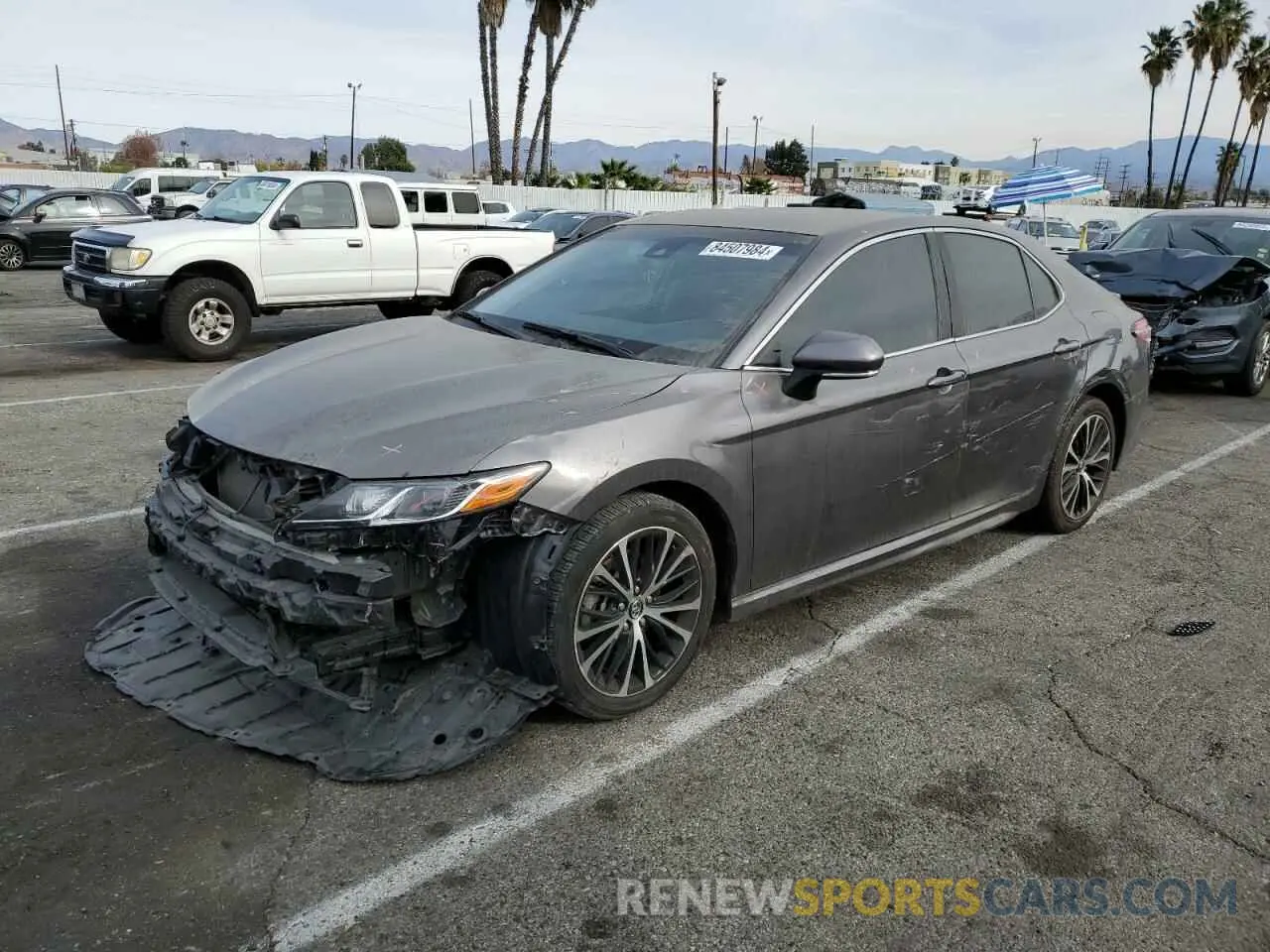 1 fotografías del automóvil dañado 4T1J11AK1LU891979 TOYOTA CAMRY 2020