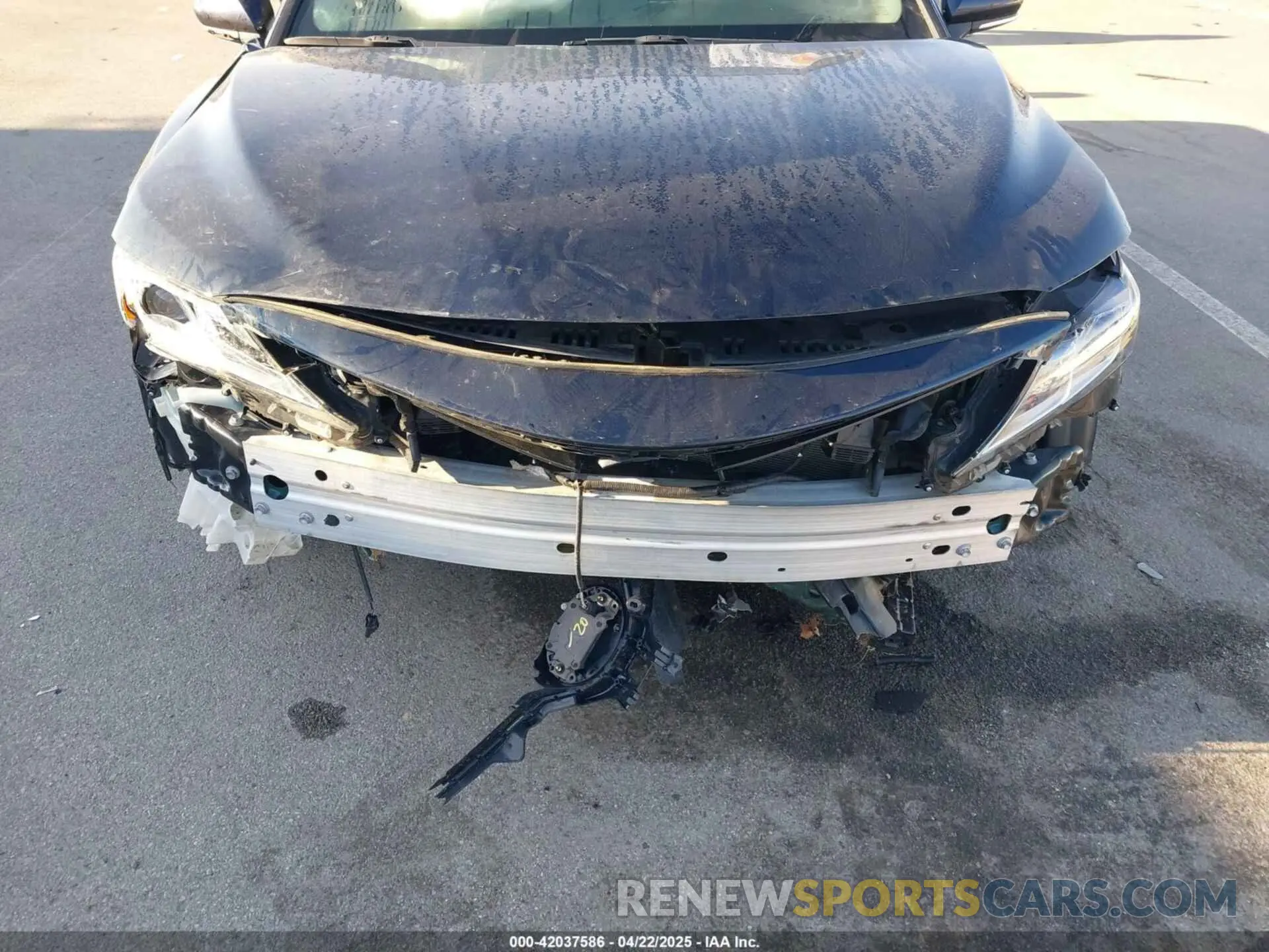 18 fotografías del automóvil dañado 4T1J11AK2LU386419 TOYOTA CAMRY 2020
