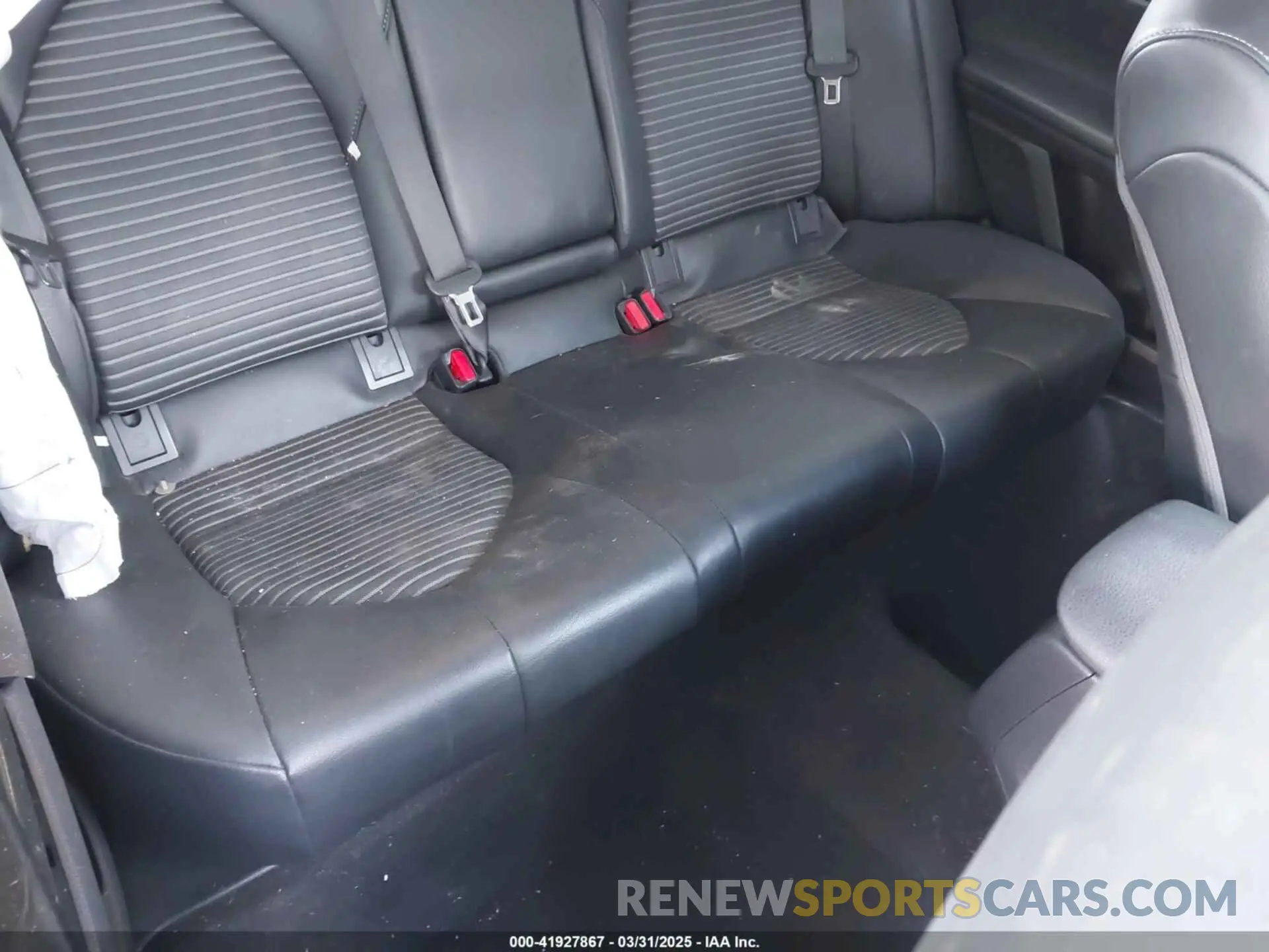 8 fotografías del automóvil dañado 4T1J11AK3LU941295 TOYOTA CAMRY 2020