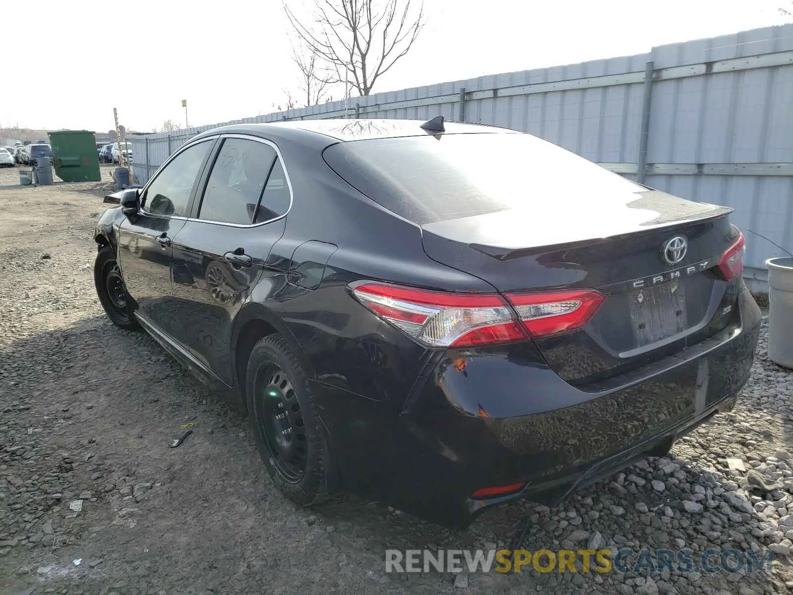 3 fotografías del automóvil dañado 4T1J11AK7LU870053 TOYOTA CAMRY 2020
