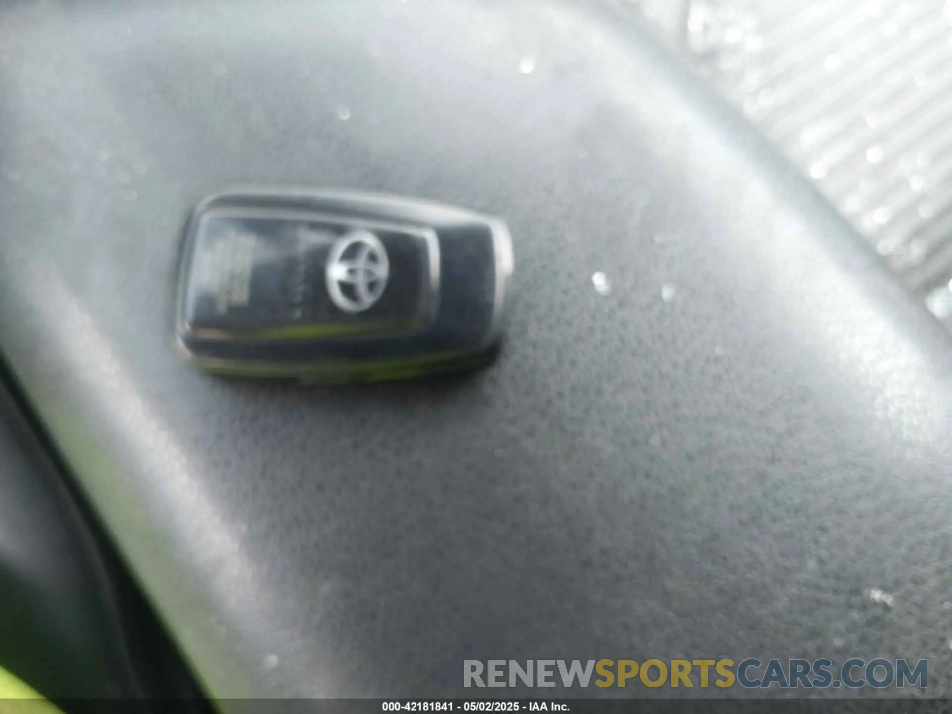 11 fotografías del automóvil dañado 4T1J11AK8LU862138 TOYOTA CAMRY 2020
