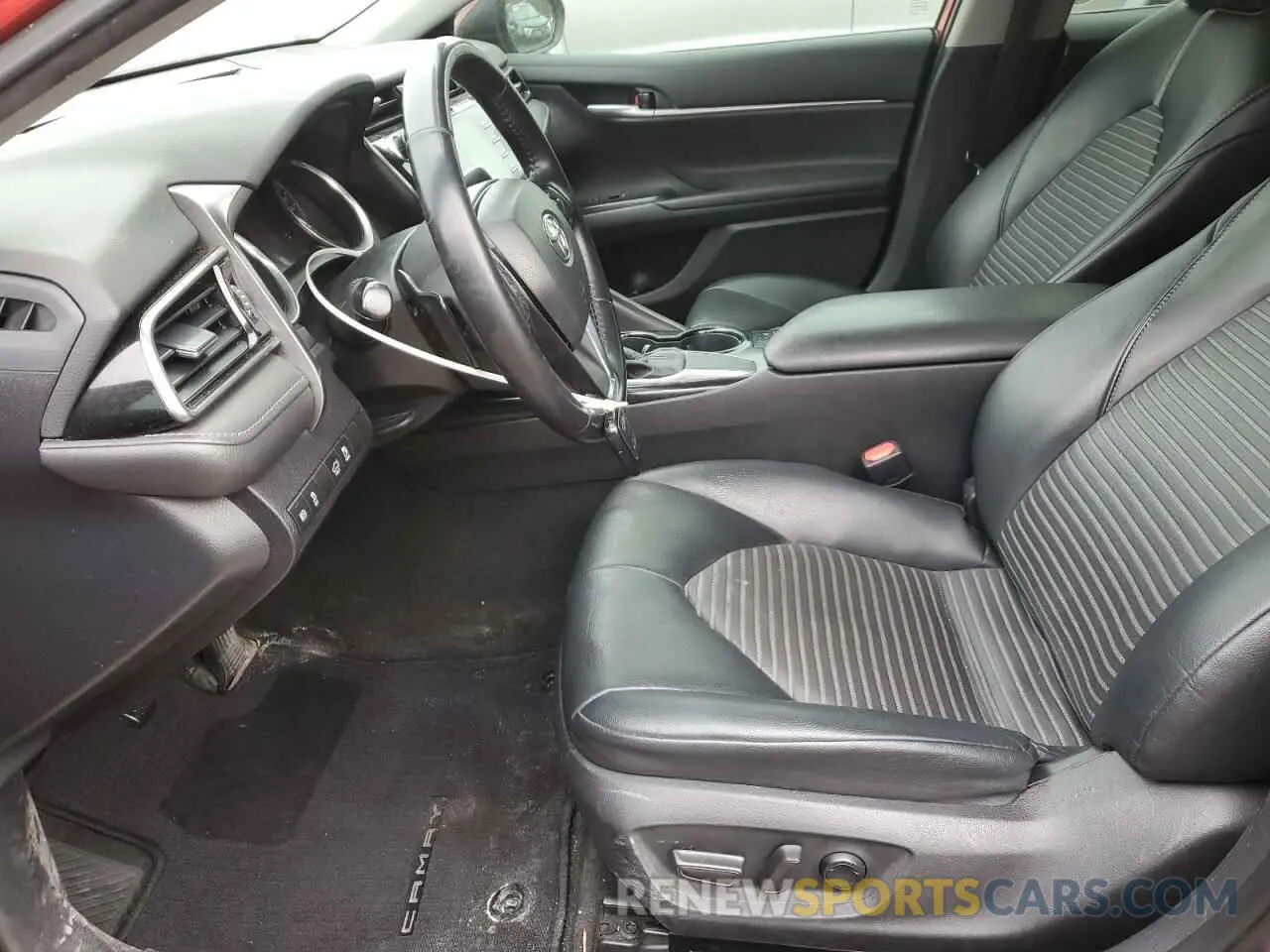 7 fotografías del automóvil dañado 4T1J11AK9LU350839 TOYOTA CAMRY 2020