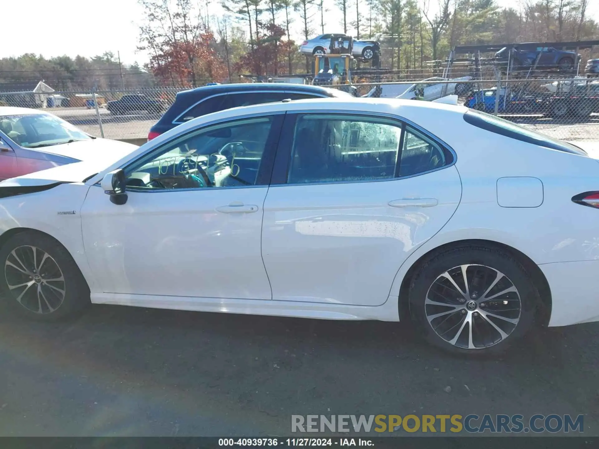 14 fotografías del automóvil dañado 4T1J31AK2LU542694 TOYOTA CAMRY 2020