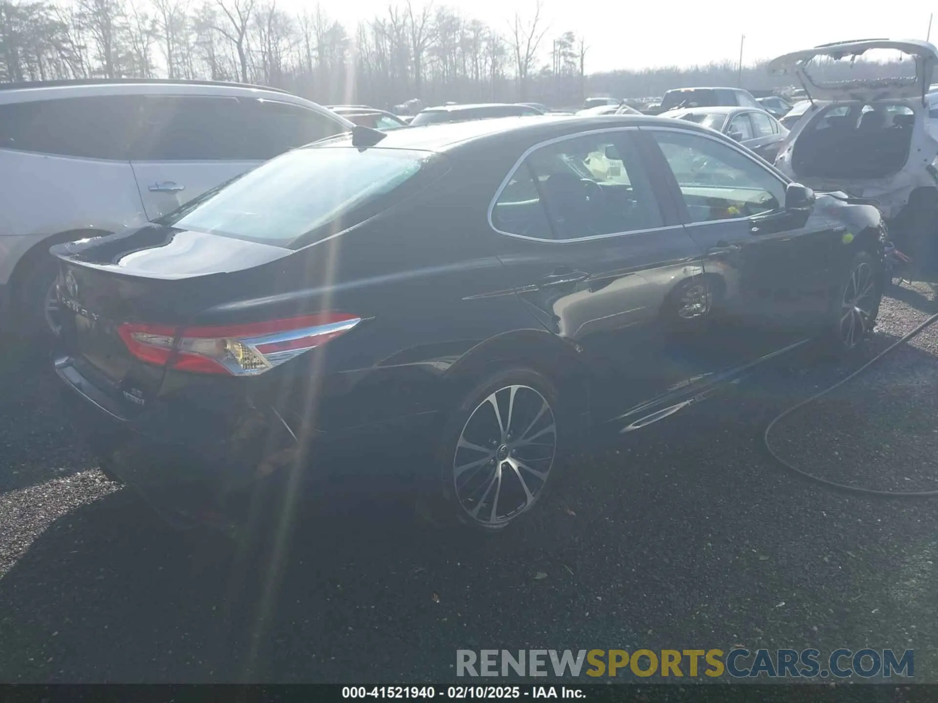 4 fotografías del automóvil dañado 4T1J31AK2LU543375 TOYOTA CAMRY 2020