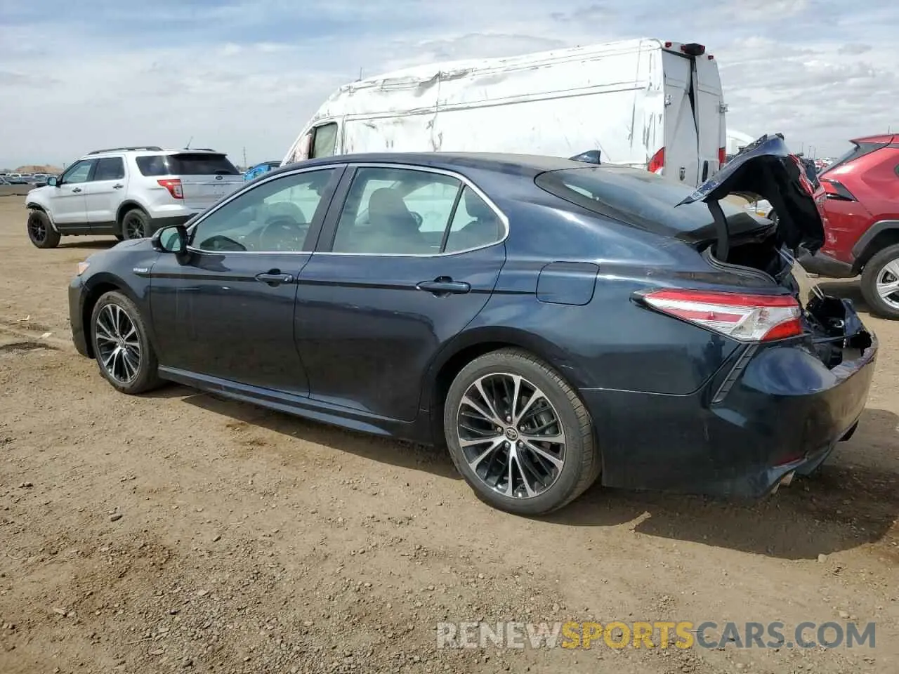 2 fotografías del automóvil dañado 4T1J31AK6LU535764 TOYOTA CAMRY 2020