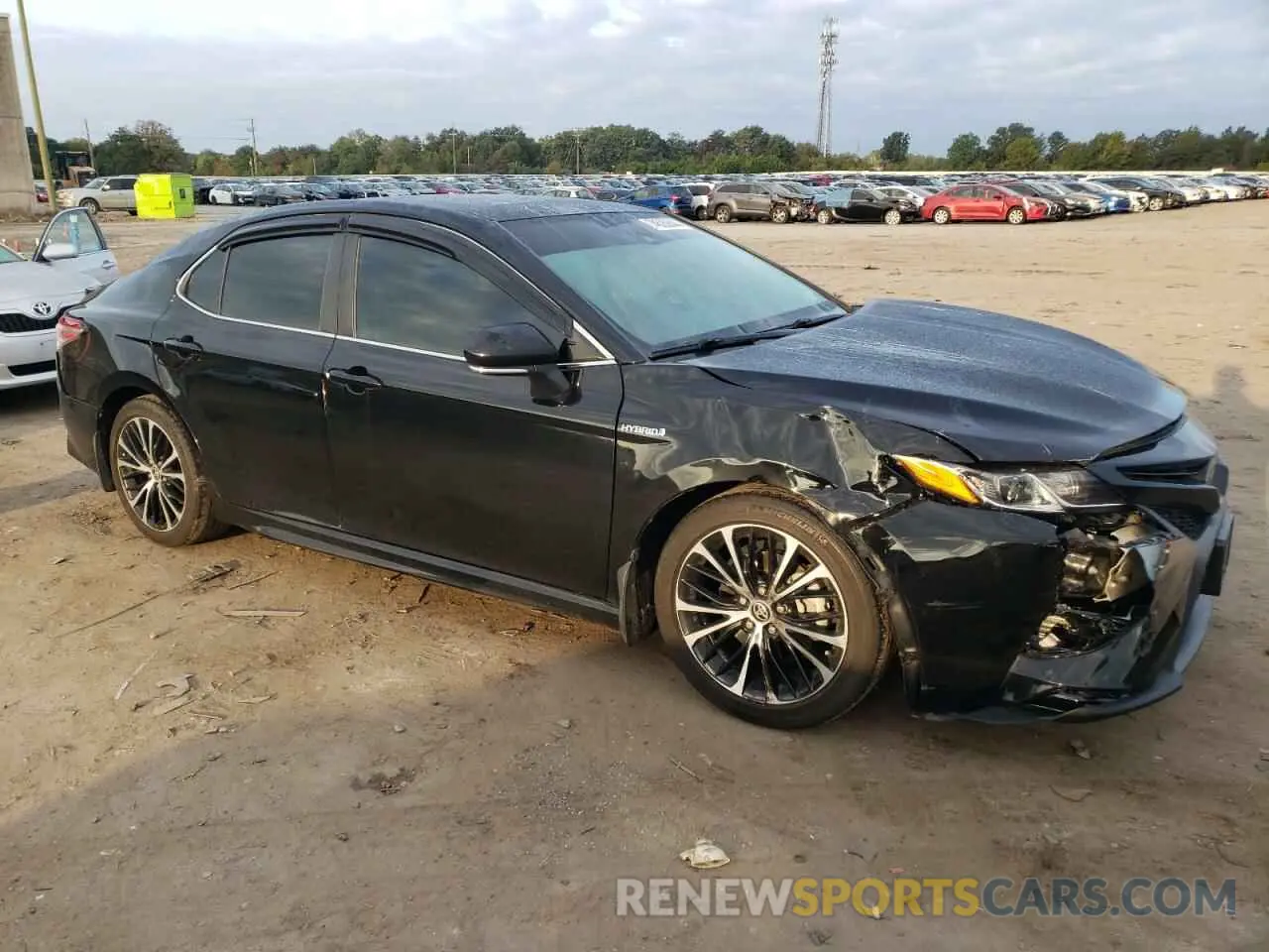 4 fotografías del automóvil dañado 4T1J31AK6LU544111 TOYOTA CAMRY 2020
