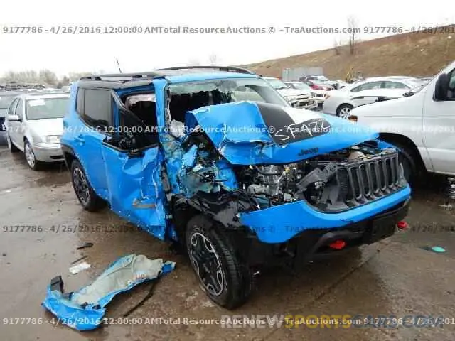 2 fotografías del automóvil dañado 4T1J31AK7LU545770 TOYOTA CAMRY 2020