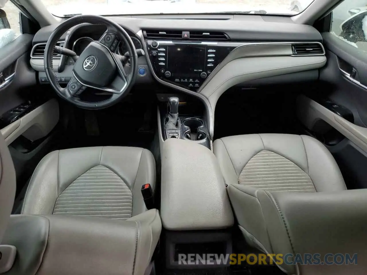 8 fotografías del automóvil dañado 4T1J31AK8LU014223 TOYOTA CAMRY 2020